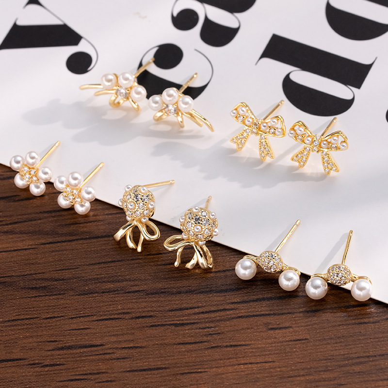925 sterling silver floral earrings for women, featuring a French retro style, an Instagram-inspired design, a bow, pearls, and delicate cubic zirconia embellishments