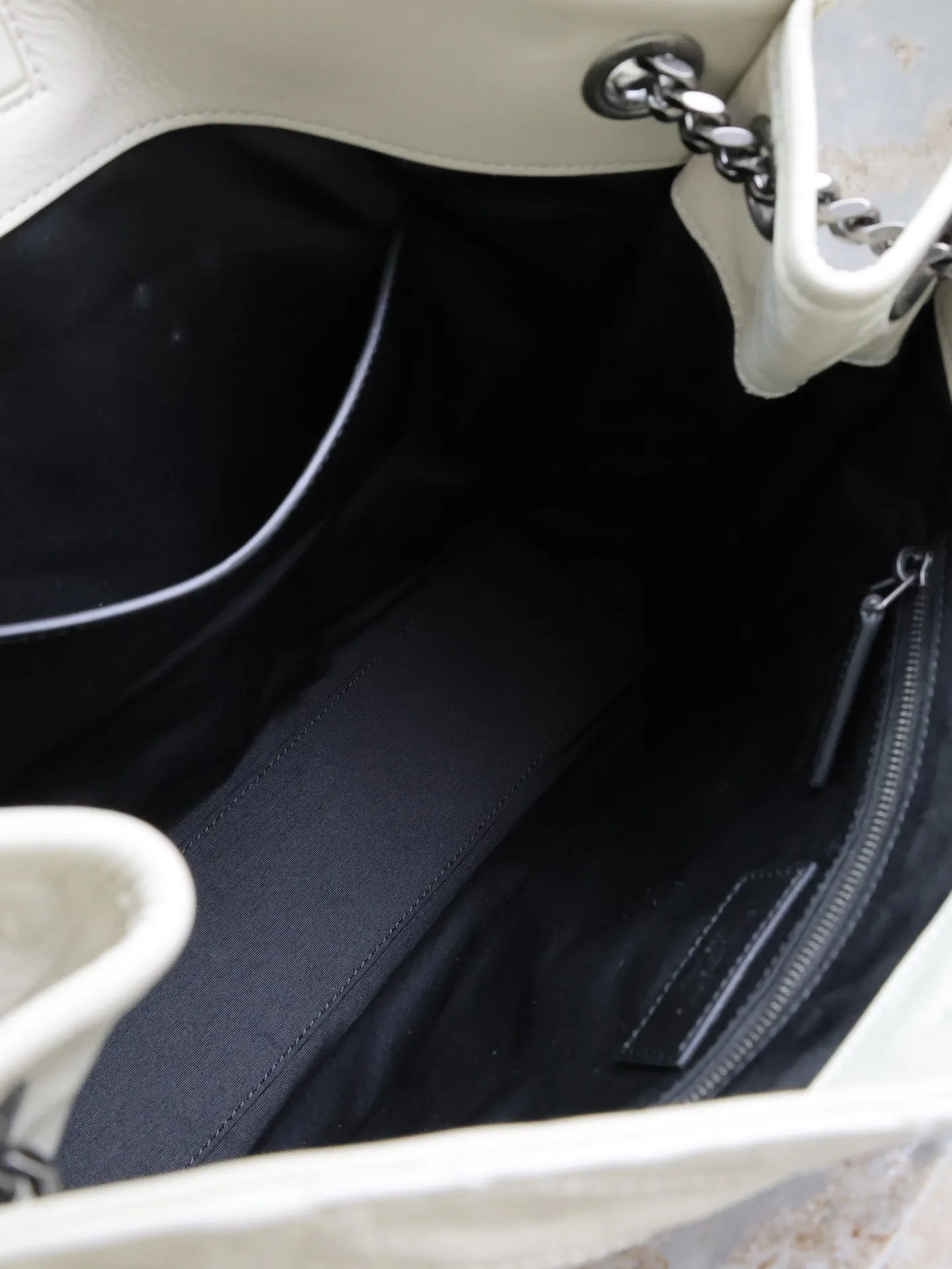 Bottega Veneta White Calfskin Tote Bag product photo from LabelPicks