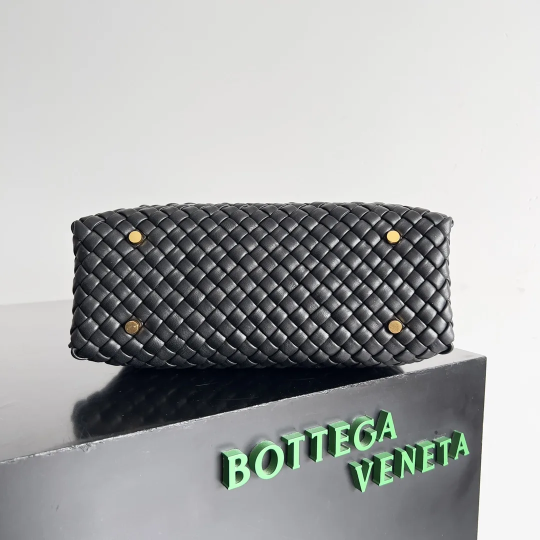 Bottega Veneta Elegant Top Handle Bag product photo from LabelPicks
