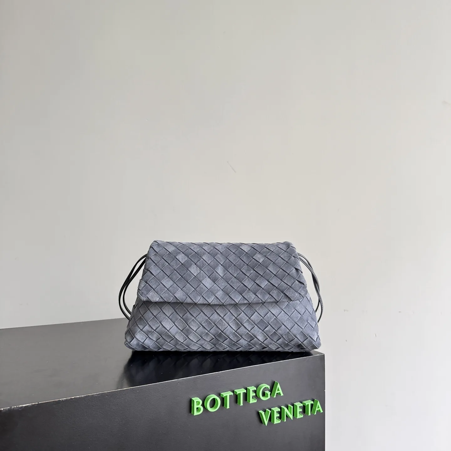 Bottega Veneta Intrecciato Woven Leather Dustbag Clutch product photo from LabelPicks