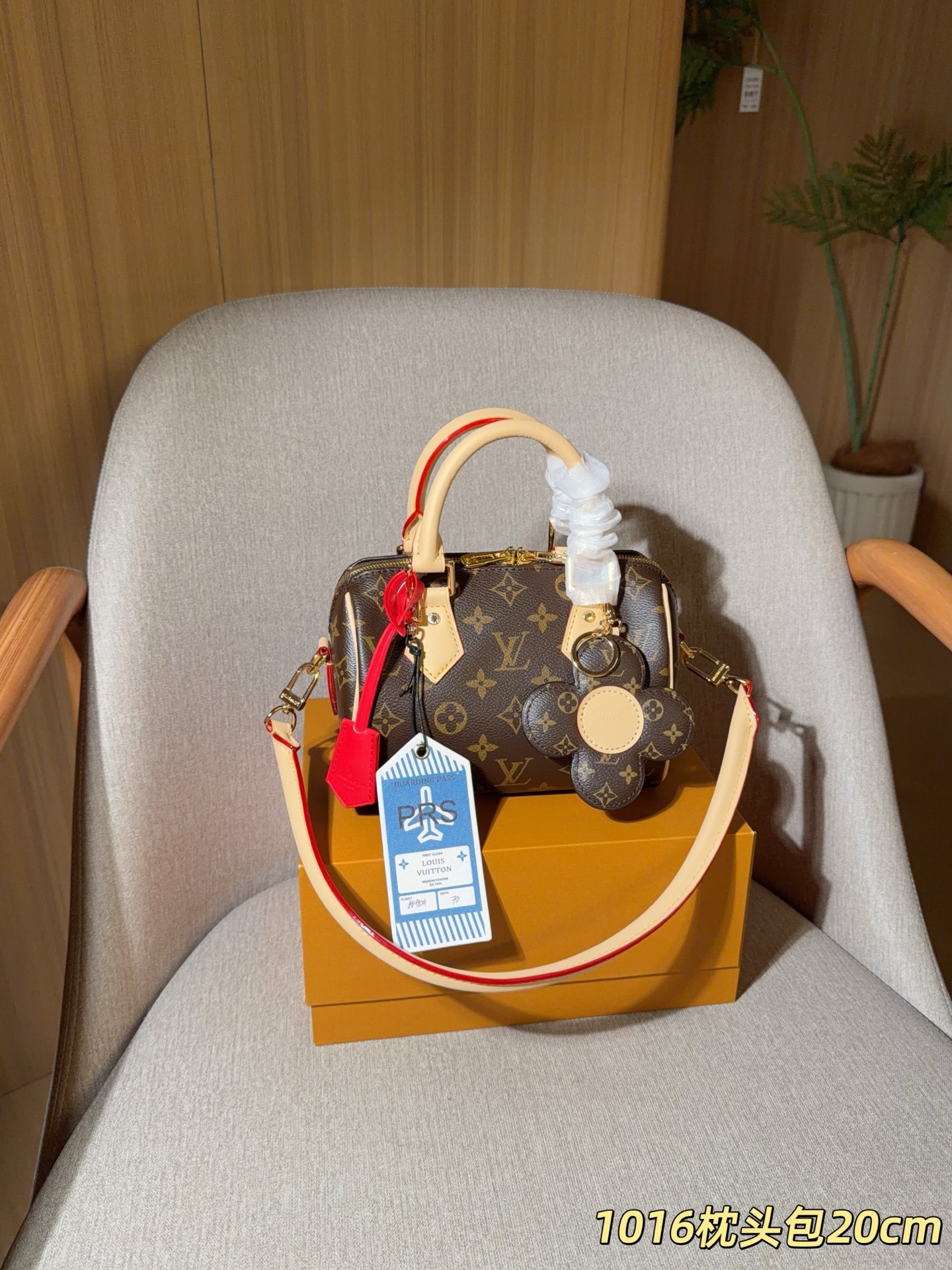 LV Speedy20 pillow bag high quality