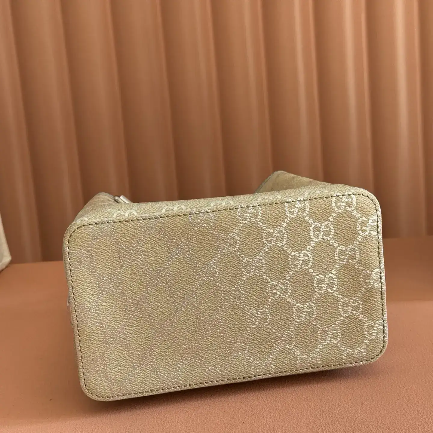 Gucci Compact Crossbody Bag product photo from LabelPicks