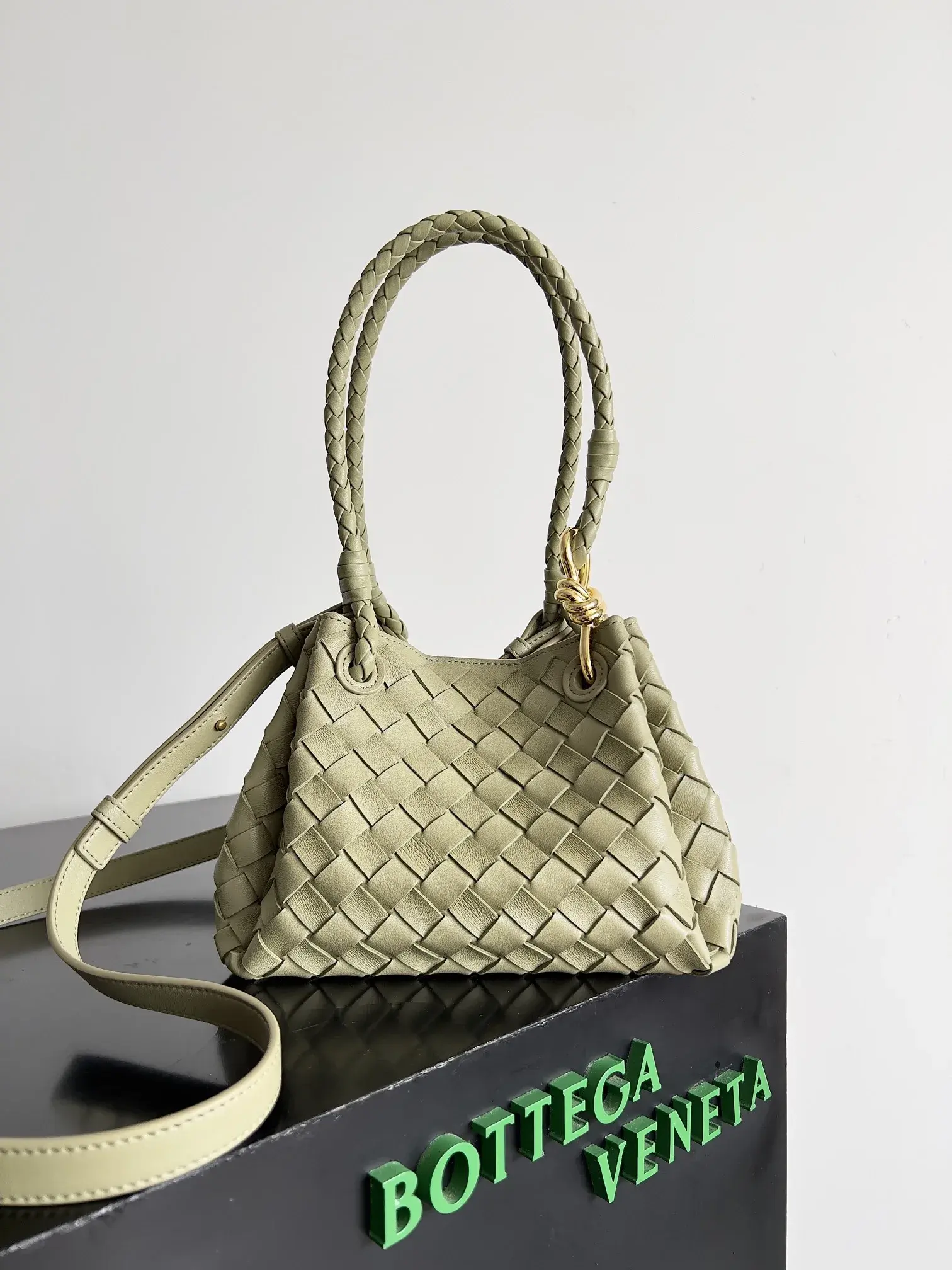 Bottega Veneta Andiamo Top Handle Bag product photo from LabelPicks