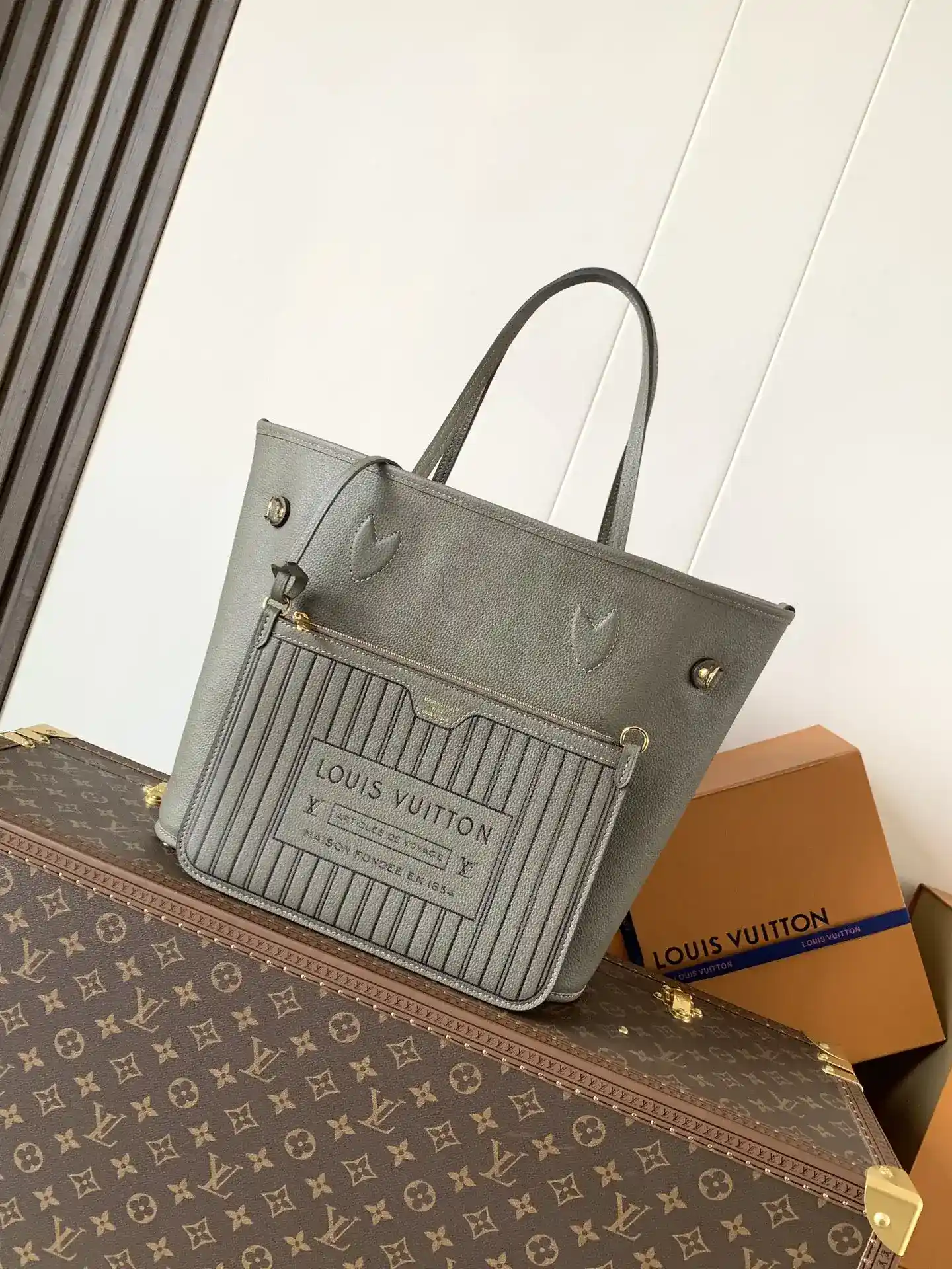 Louis Vuitton Neverfull Black Monogram Canvas Tote Bag product photo from LabelPicks