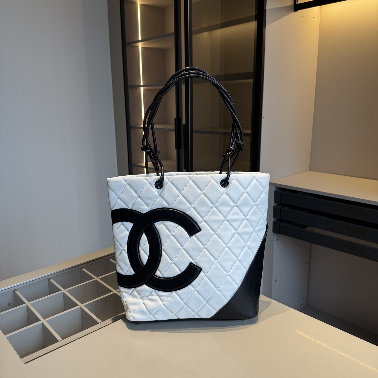 CHANEL Classic Tote Bag