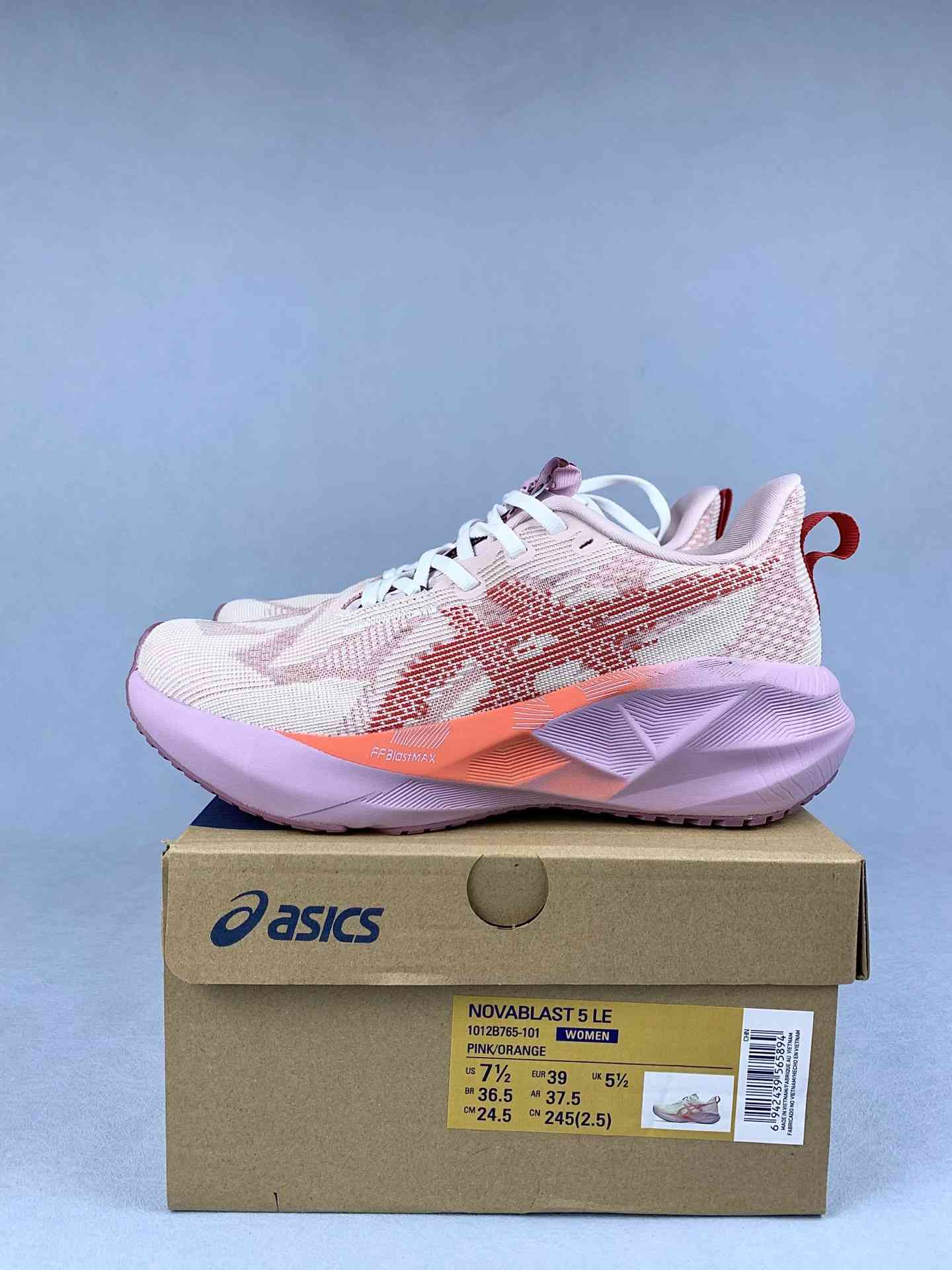 ASICS NOVABLAST 5 Running Shoes