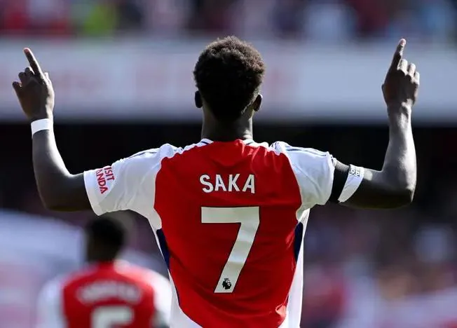 Bukayo Saka SIGNED Arsenal 24/25 Home Jersey/Shirt - COA - 2024