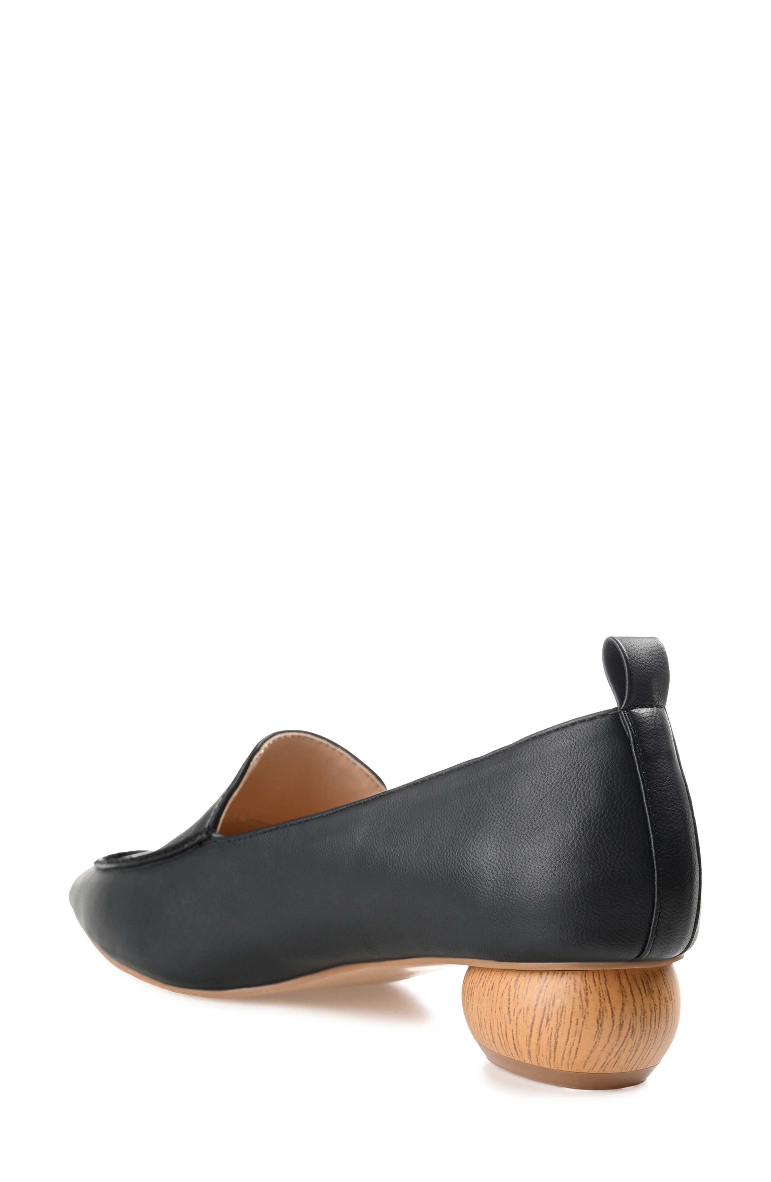 Journee Collection Maggs Pointed Toe Flat