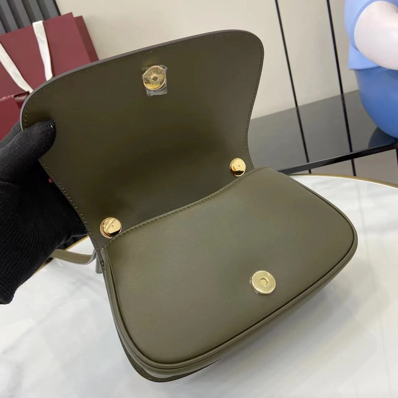 Gucci Green GG Supreme Canvas Crossbody Bag product photo from LabelPicks