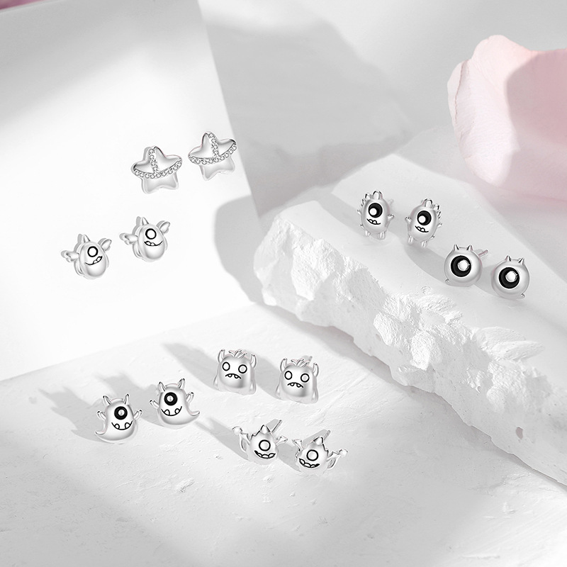 Original Little Devil Ghost Earrings for Women, 925 Sterling Silver, Cartoon Niche Halloween Earrings, Sweet and Cool Style, Weekly Earrings