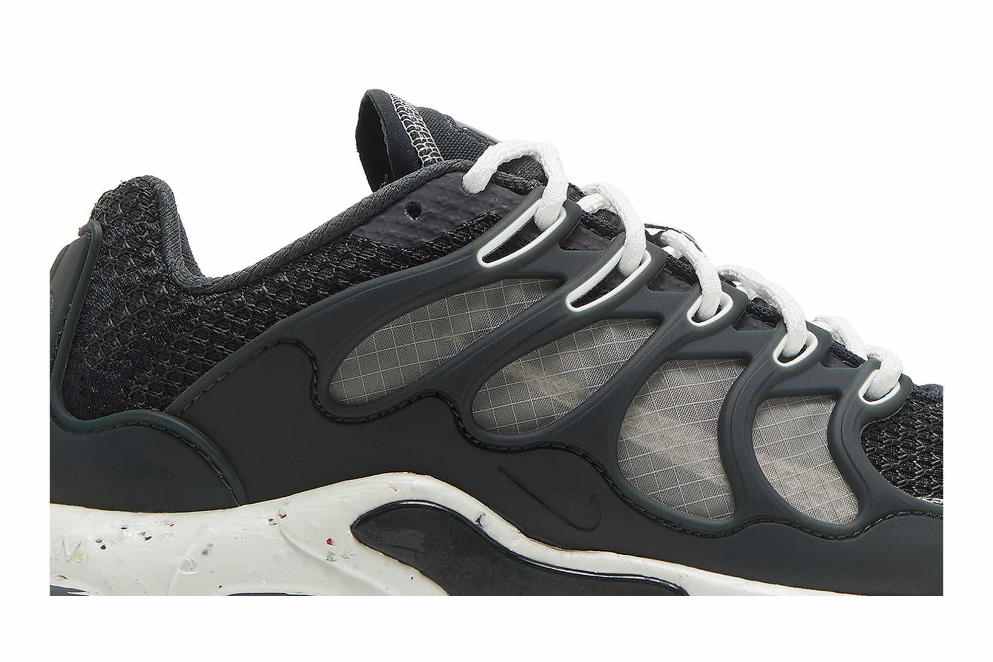 Nike Air Max Terrascape Plus ‘Off Noir’ DN4590-001