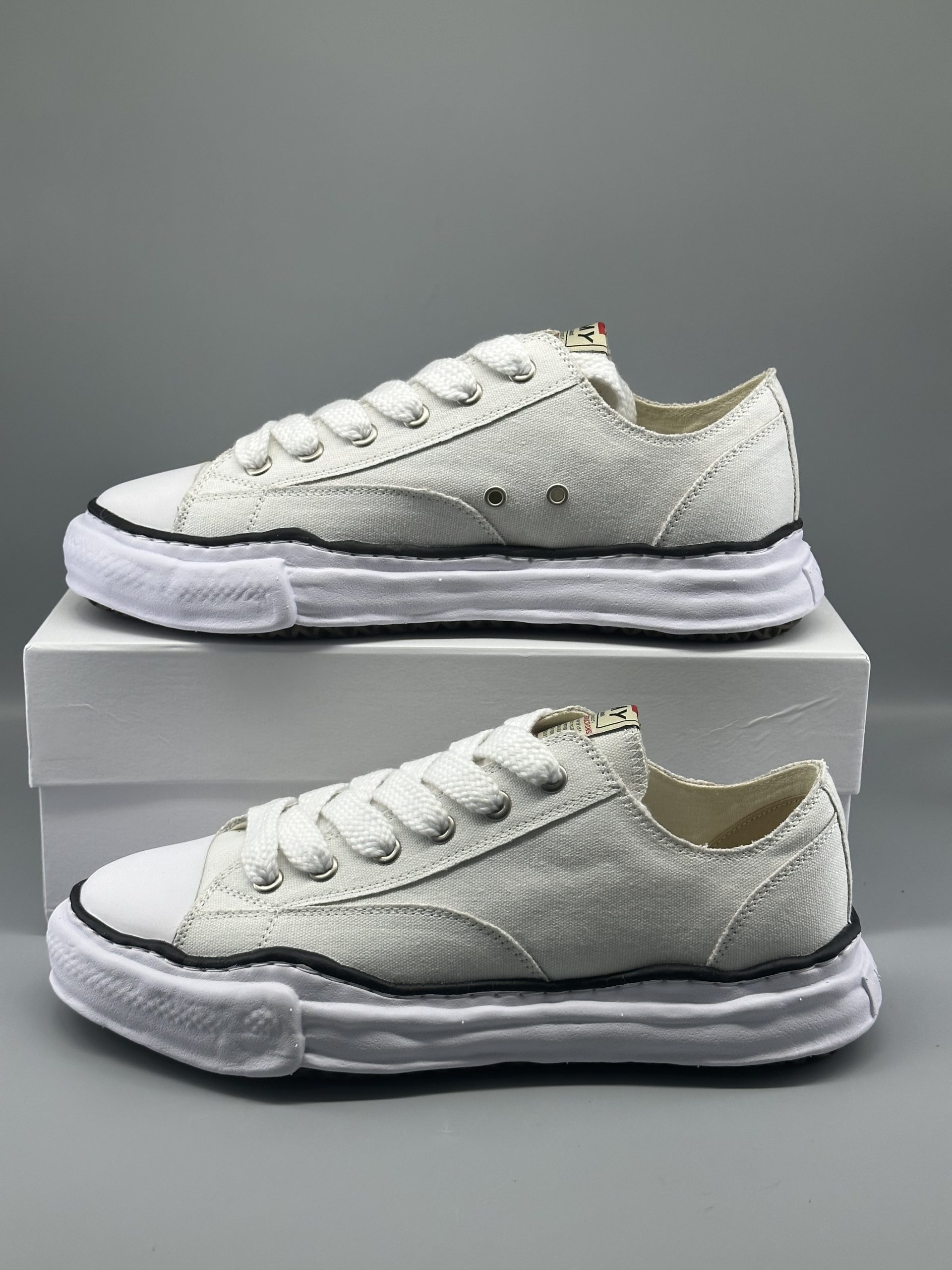 Maison Mihara Yasuhiro Peterson OG Sole Canvas Low White