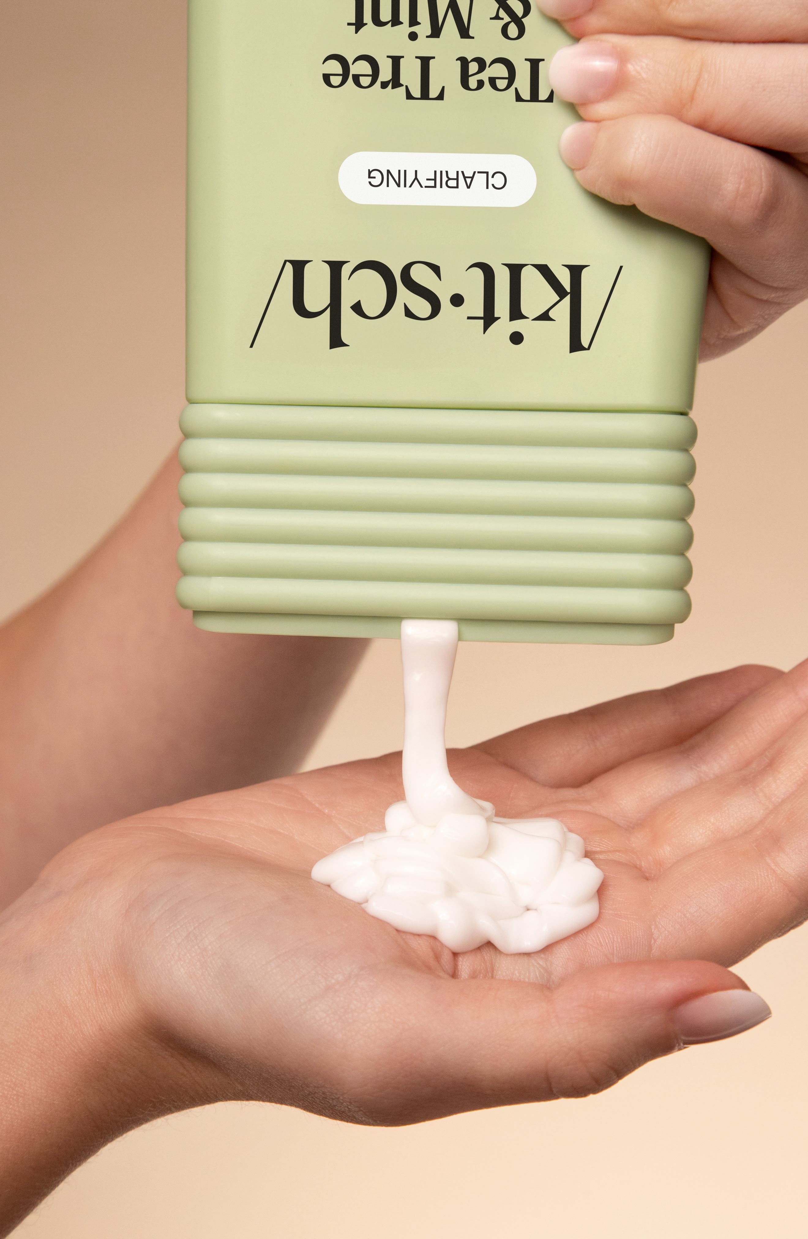 Kitsch Tea Tree & Mint Clarifying Conditioner