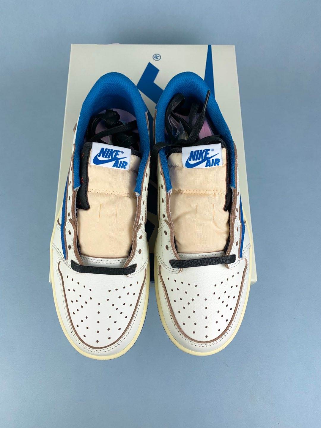 Travis Scott x Fragment x Air Jordan 1 Low OG Shoes