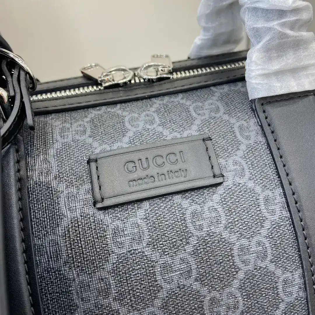 Gucci Calfskin Tote Bag product photo from LabelPicks