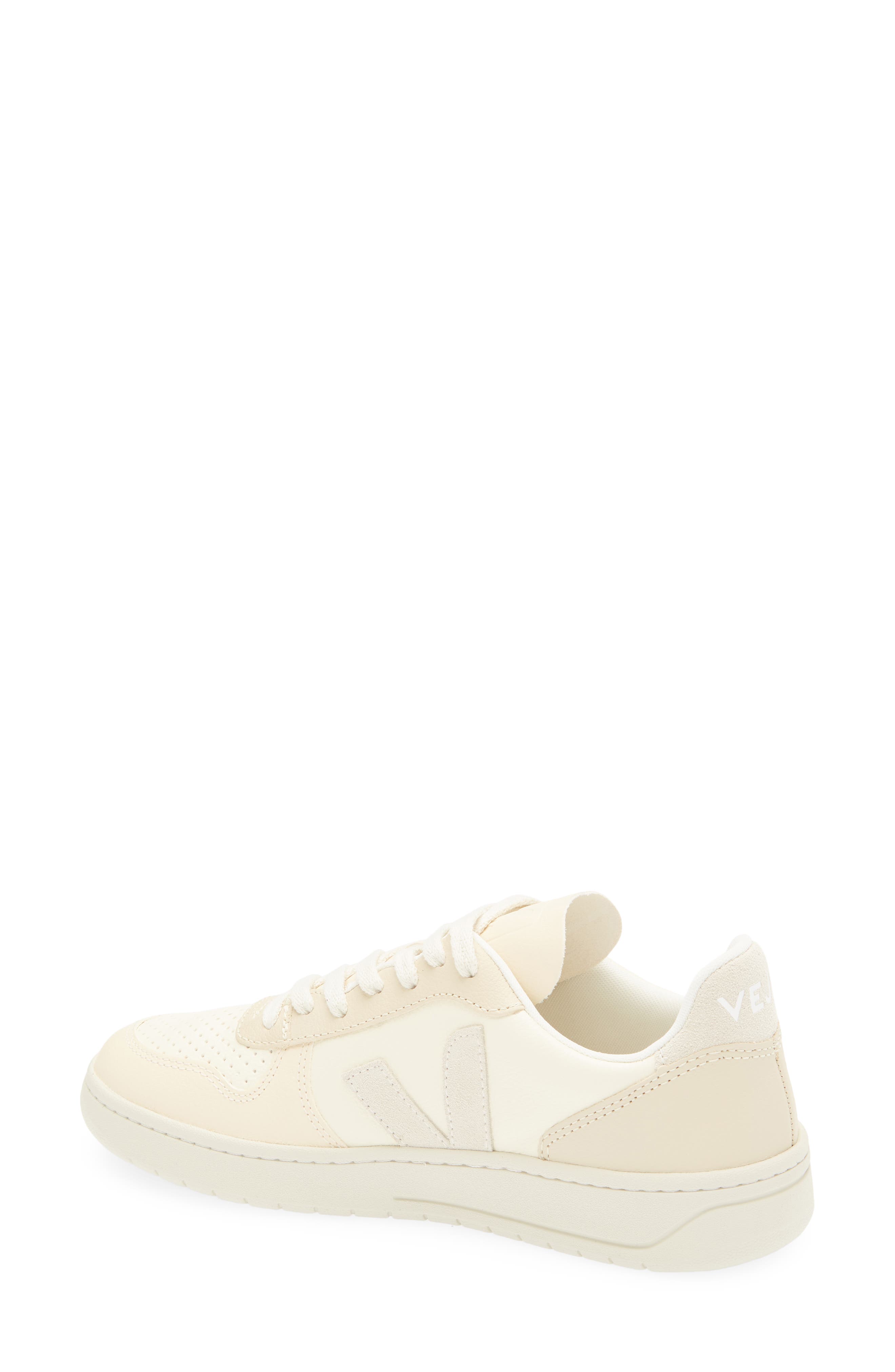 Veja V-10 Chrome Free Leather Sneaker