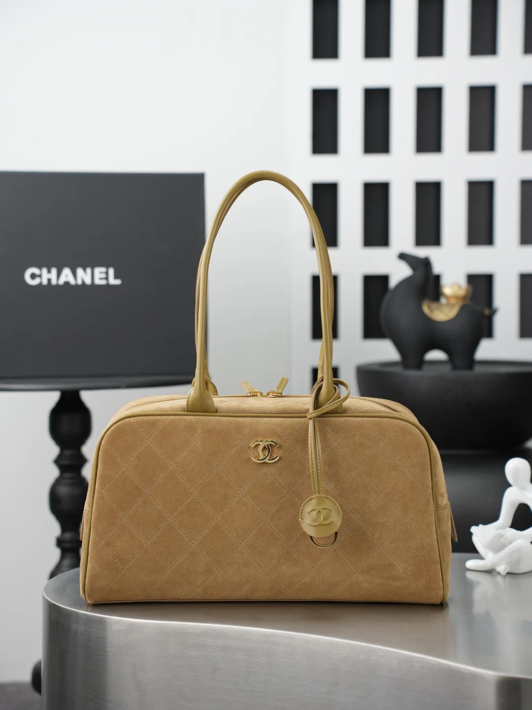 Chanel Black Smooth Leather Top Handle Bag product photo from LabelPicks
