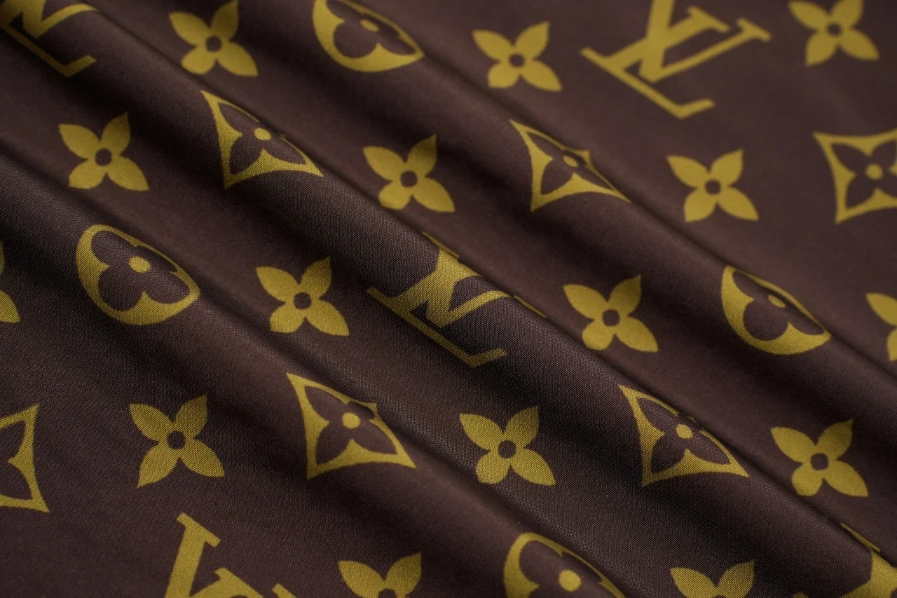 Louis Vuitton Green Camo Monogram Reversible Hooded Windbreaker product photo from LabelPicks