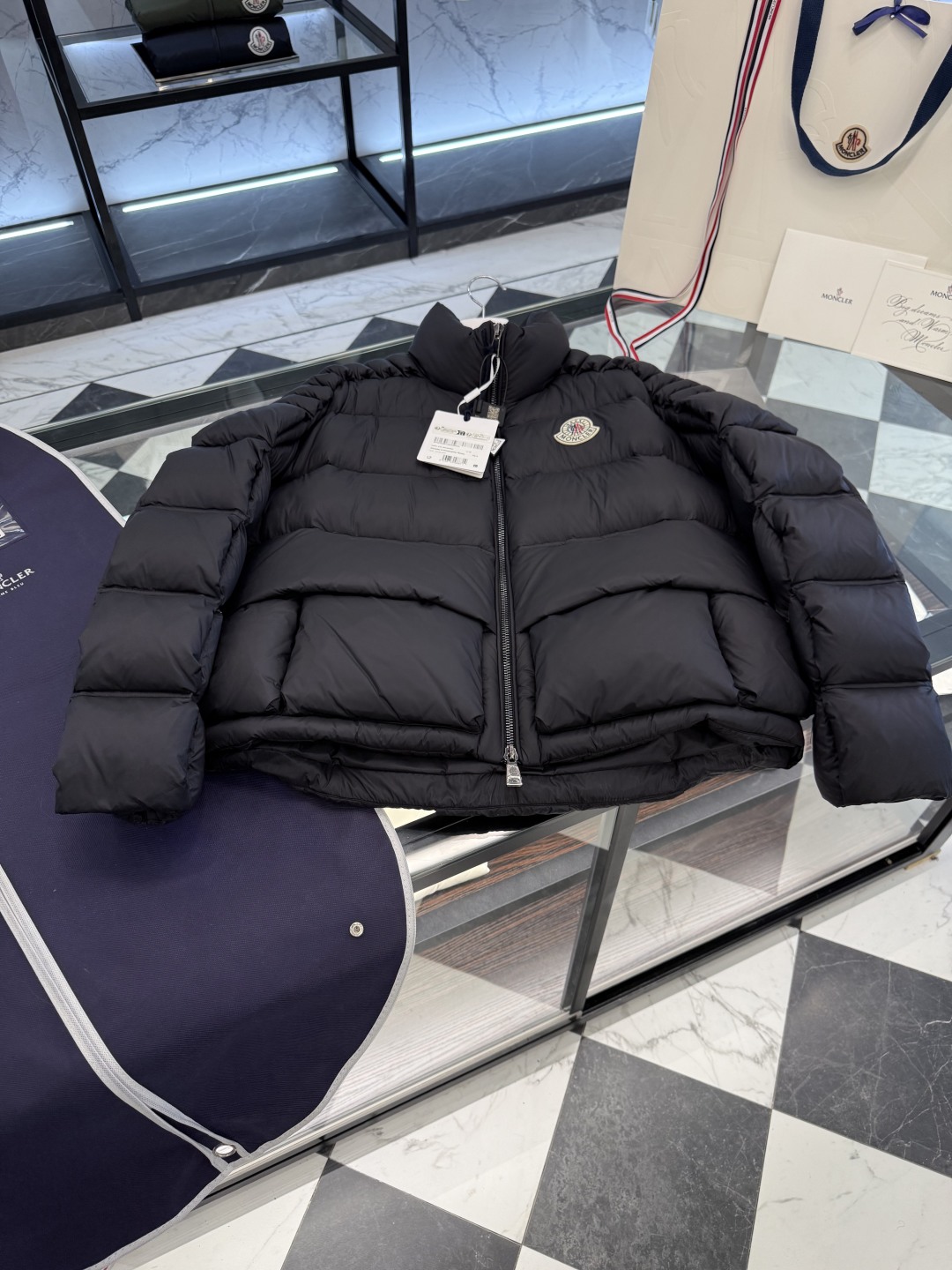2025 latest trend warm comfortable mountaineering skiing windproof down jacket 0916