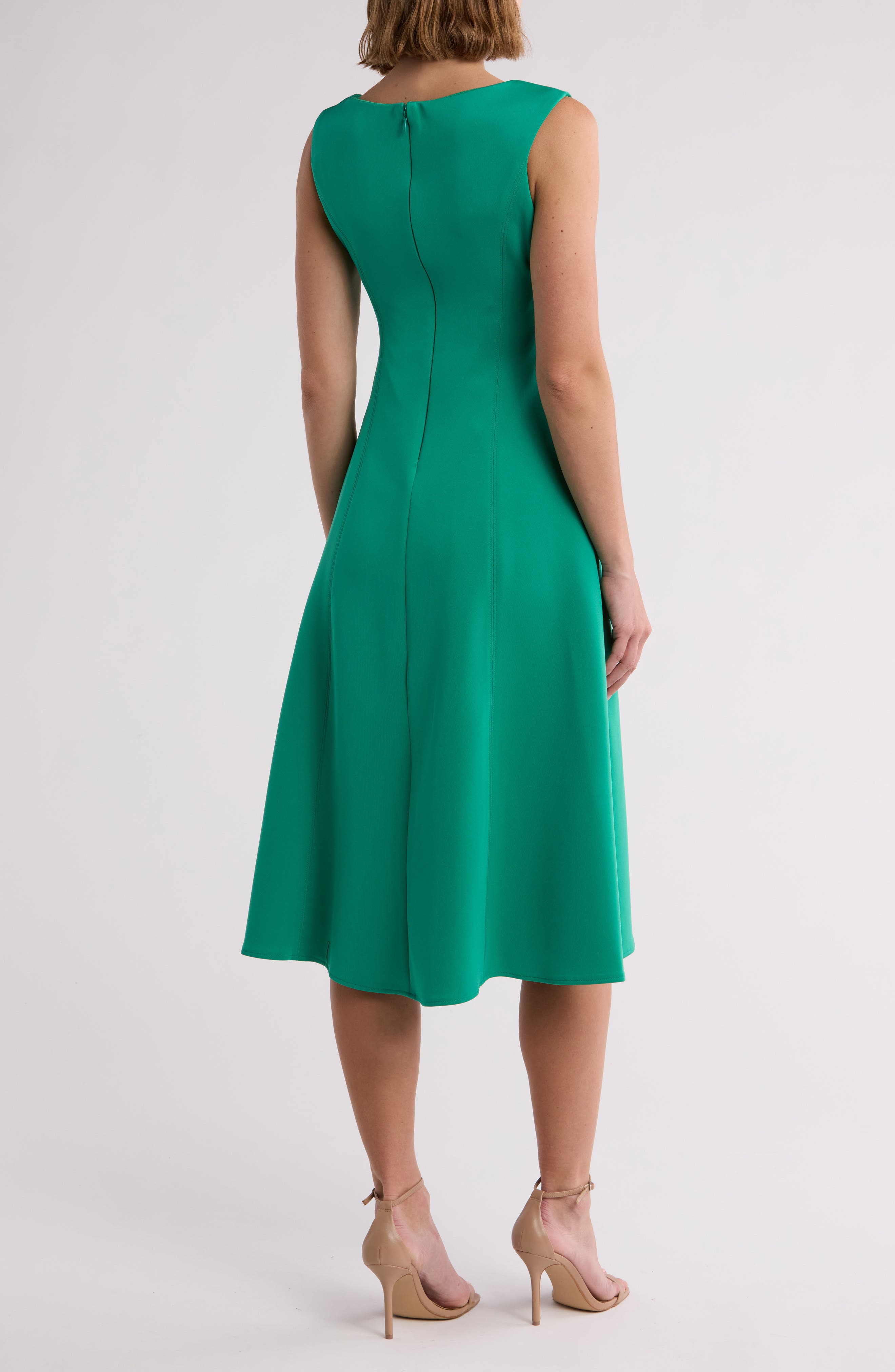 Julia Jordan Boat Neck Flare Dress