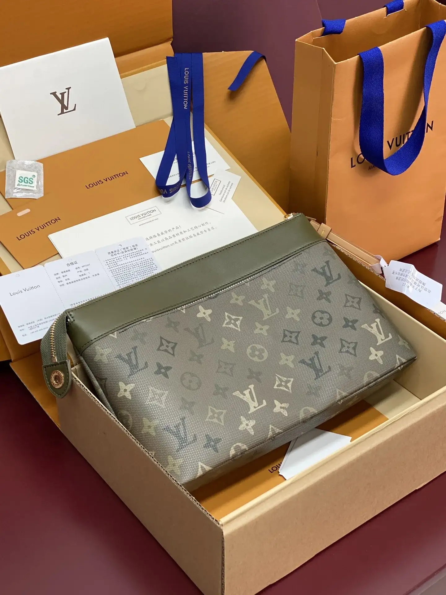 Louis Vuitton Pochette Clutch product photo from LabelPicks