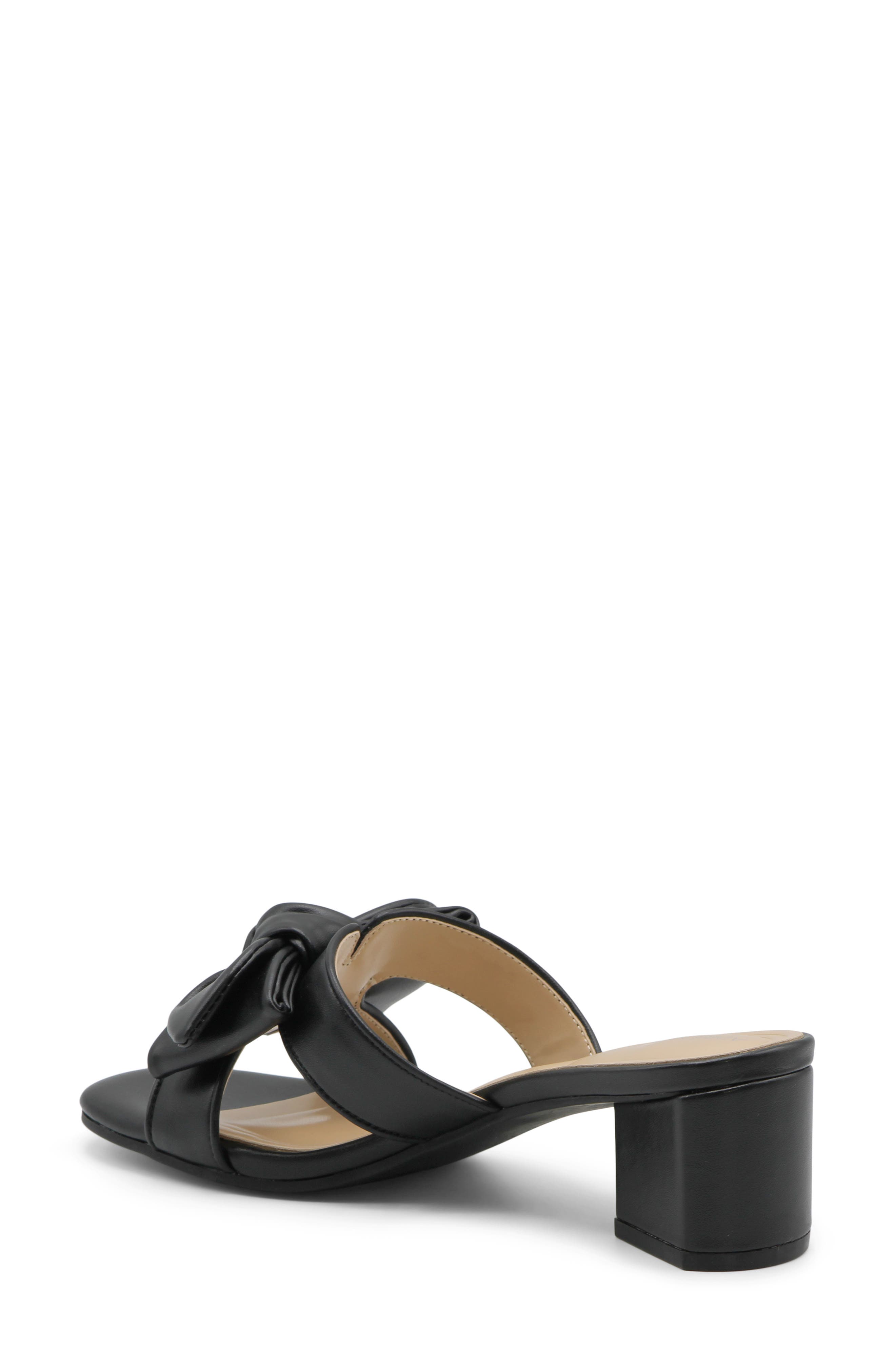 Adrienne Vittadini Arnoldo Slide Sandal