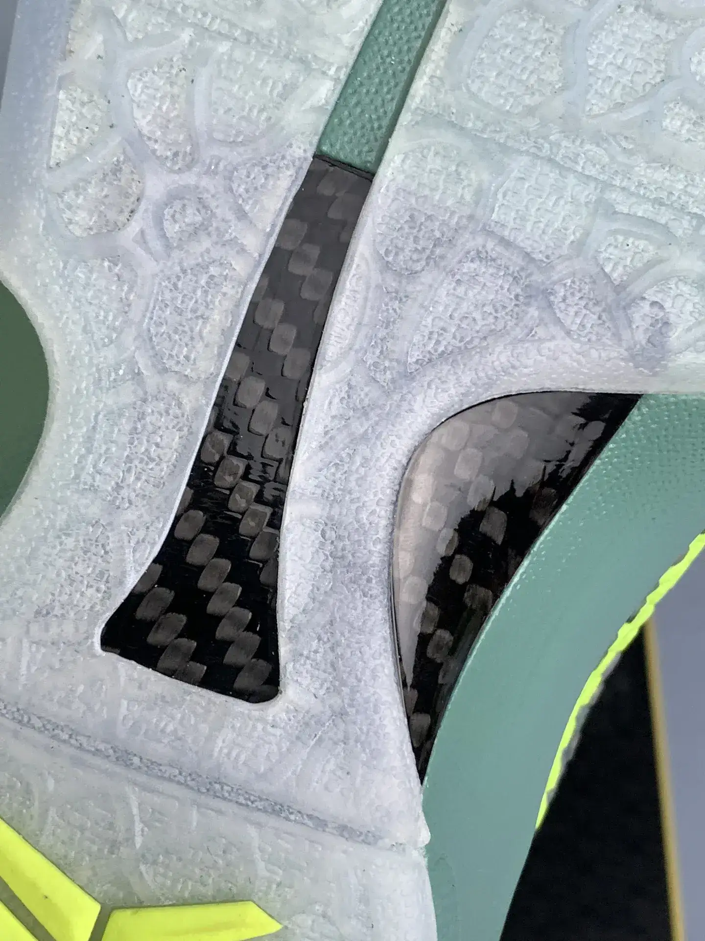 Nike Zoom Kobe VI Prelude Shoes product photo from LabelPicks