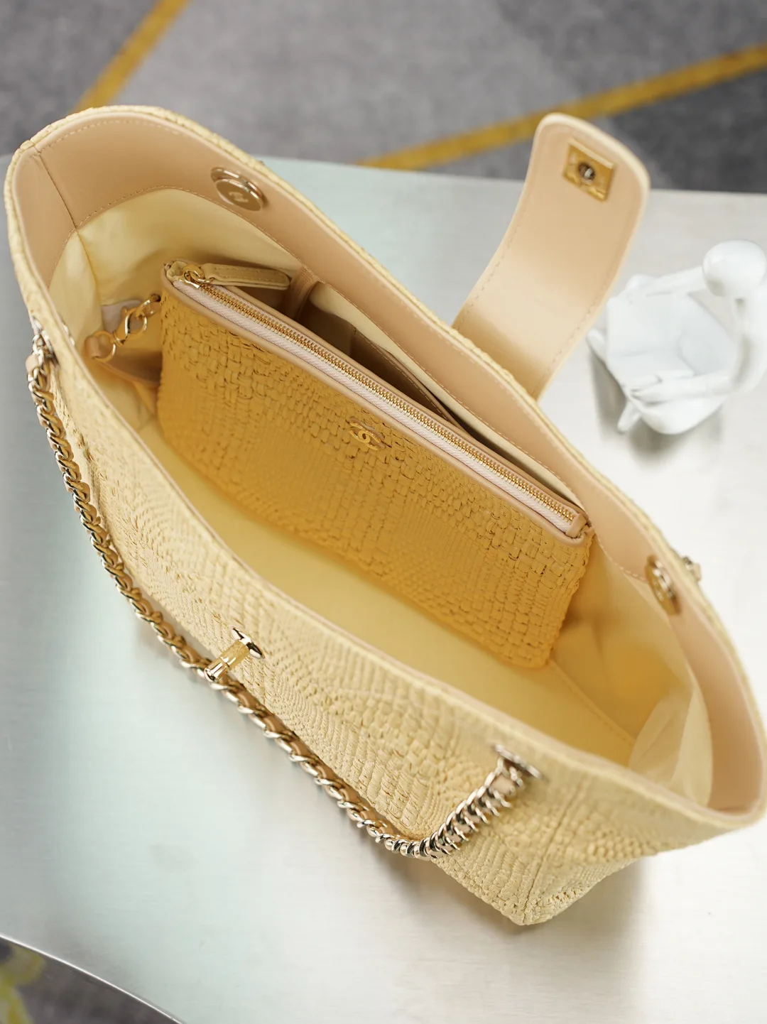Chanel Beige Straw Woven Shoulder Bag product photo from LabelPicks