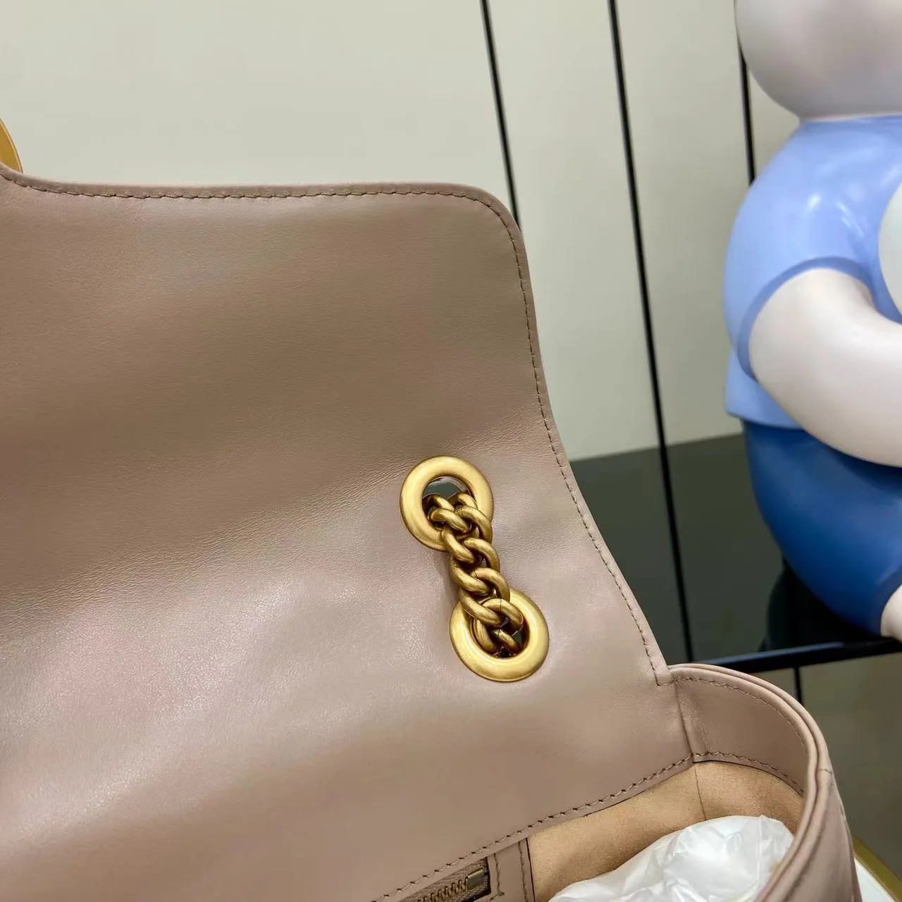 Gucci Marmont Crossbody Bag product photo from LabelPicks