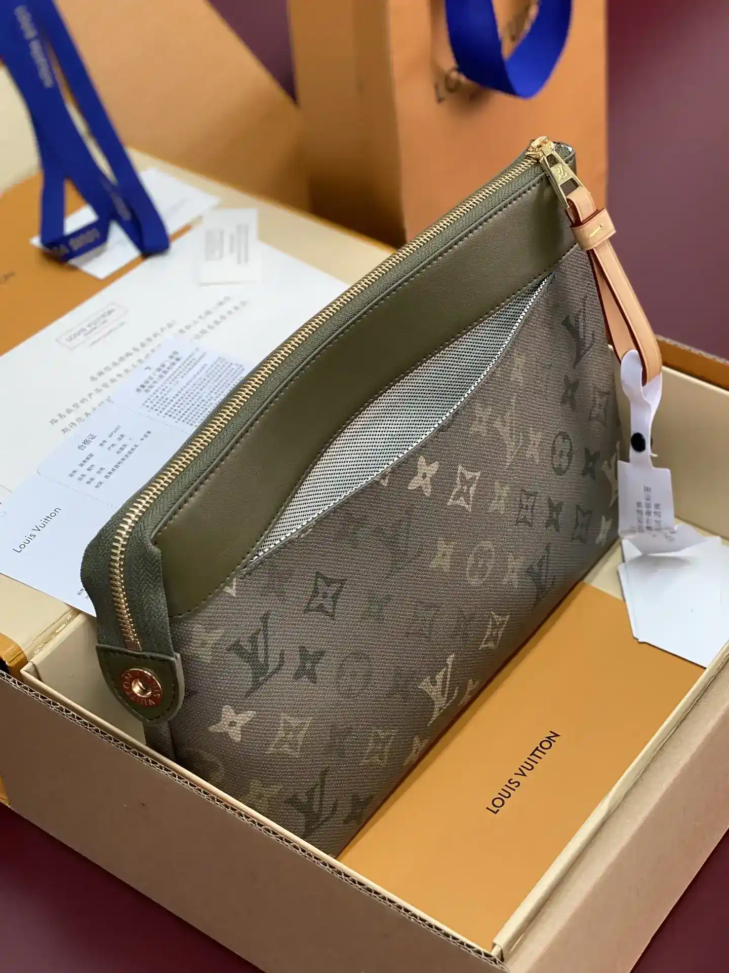 Louis Vuitton Pochette Clutch product photo from LabelPicks