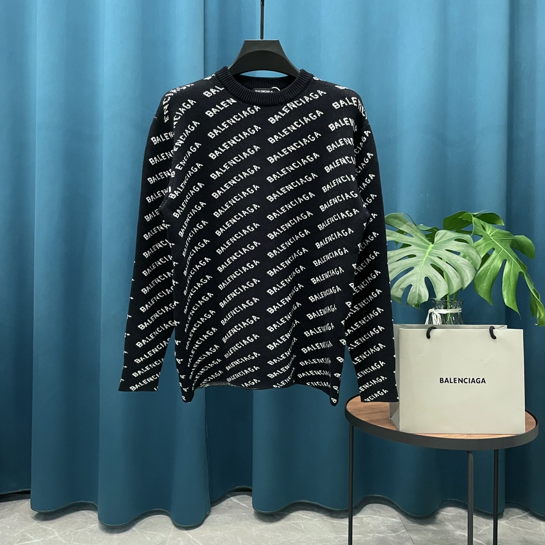 Jacquard Long Sleeve Round Neck Knitted Sweater