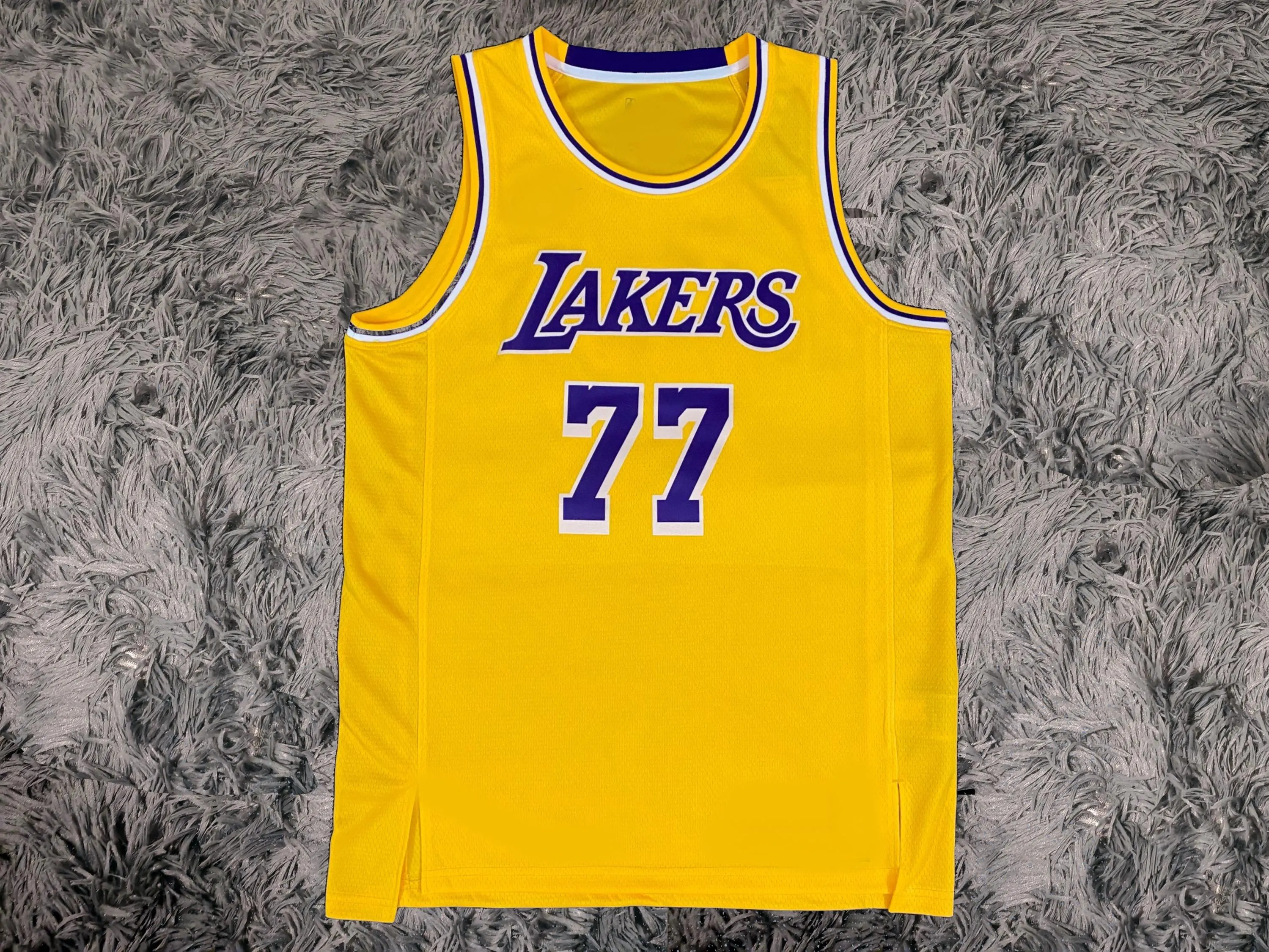 Luka Doncic SIGNED Don膷i膰 Signature LA Lakers Yellow Home Shirt/Jersey - COA - 24/25