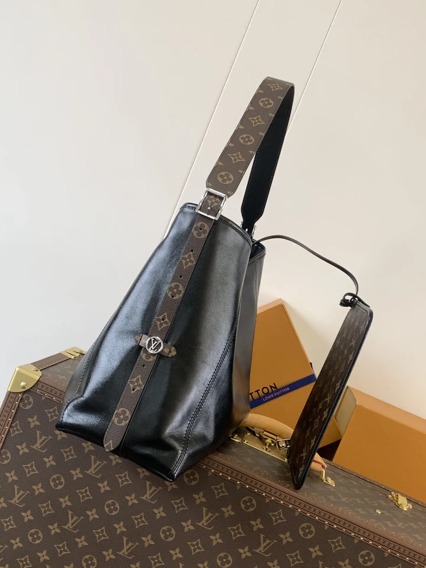 Louis Vuitton Lambskin Tote Bag product photo from LabelPicks