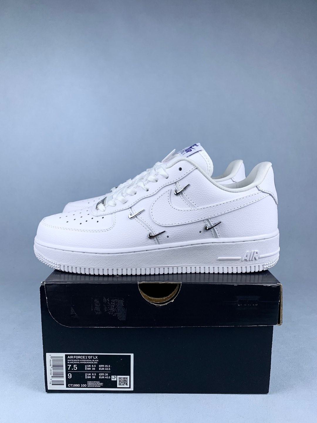 Nike Air Force 1 '07 LX Shoes