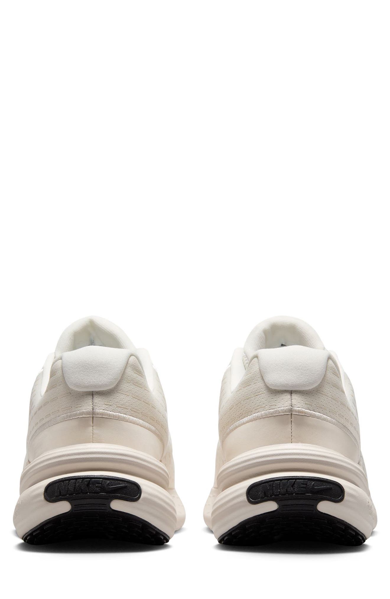 Nike Uplift SC Sneaker