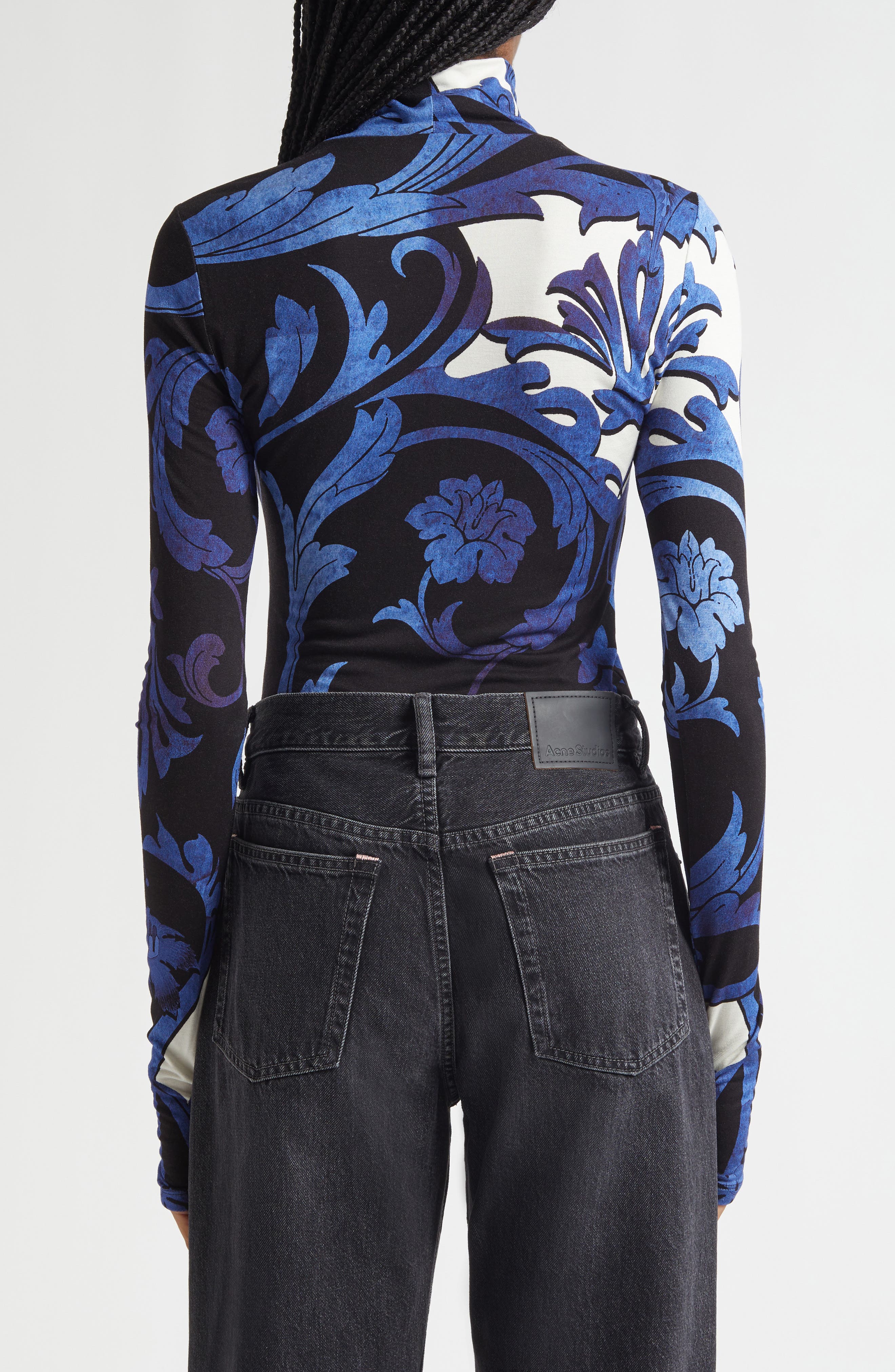 Alice + Olivia Delaina Print Turtleneck Crop Top