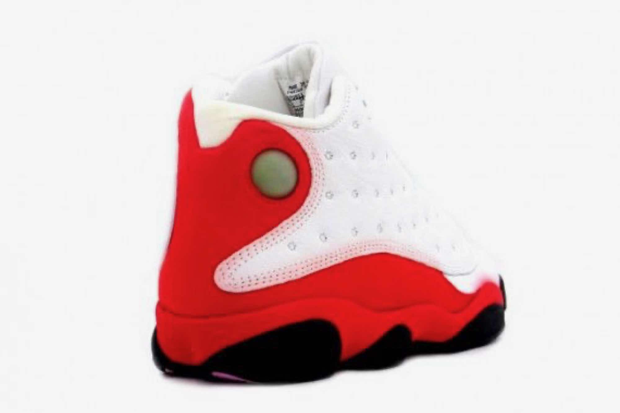 Air Jordan 13 OG ‘Cherry’ 1998 136002-101