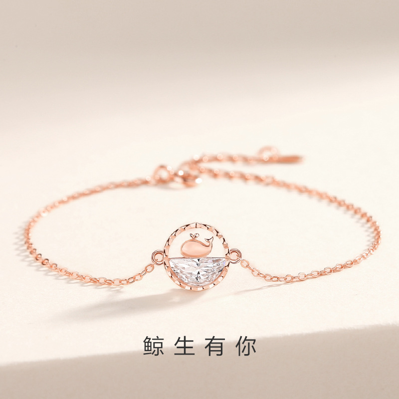 Korean-style trendy whale bracelet for women, made of pure silver, featuring a unique and minimalist design, a touch of luxury, and an original marine animal motif