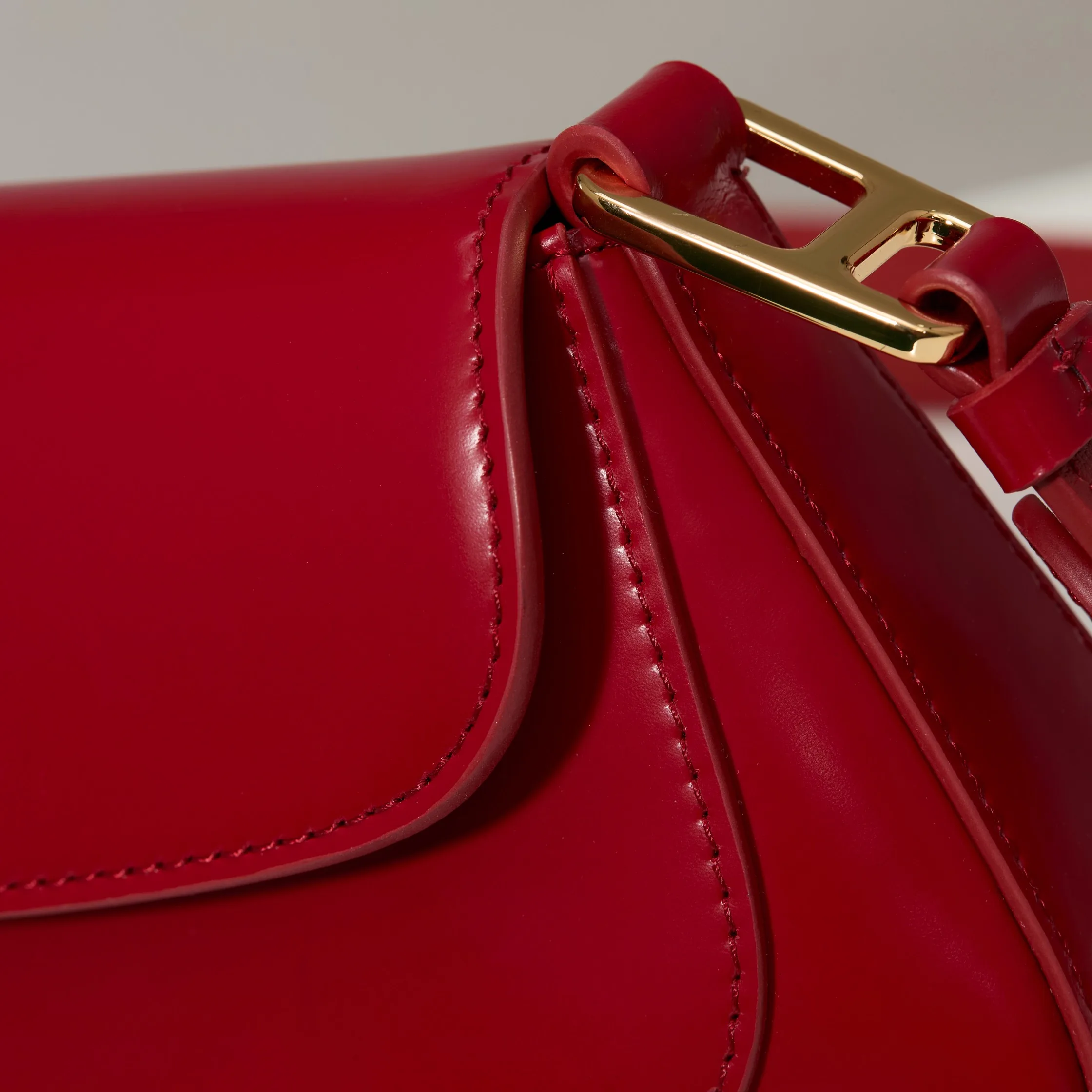 Prada Versatile Shoulder Bag product photo from LabelPicks