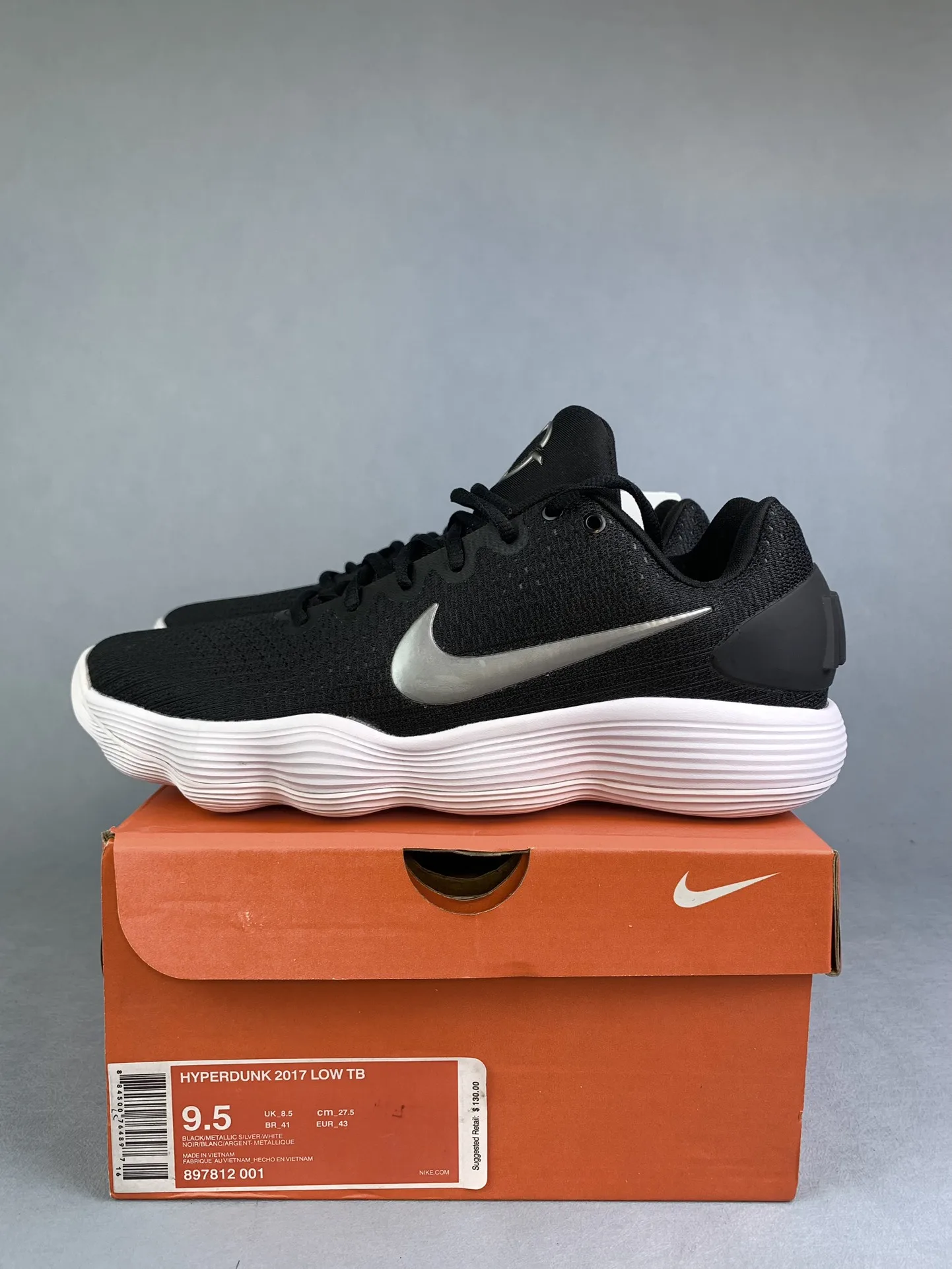 Nike Hyperdunk 2017 Low Basketball Shoes product photo from LabelPicks