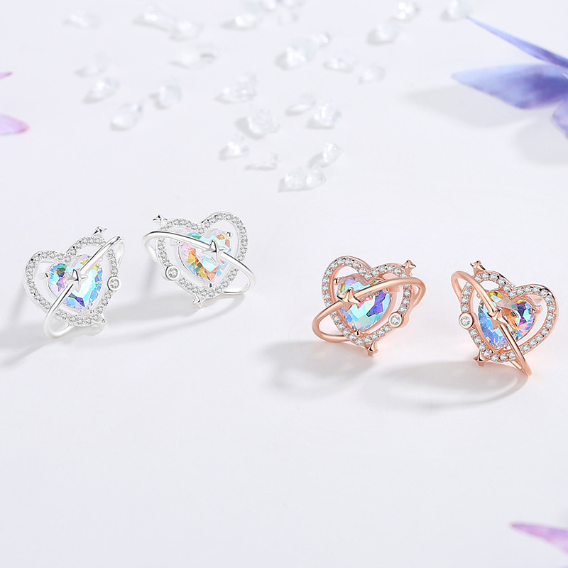 Original romantic heart-shaped stud earrings for women, 925 sterling silver, summer ins sweet and cool style, moonstone heart earrings, ear accessories
