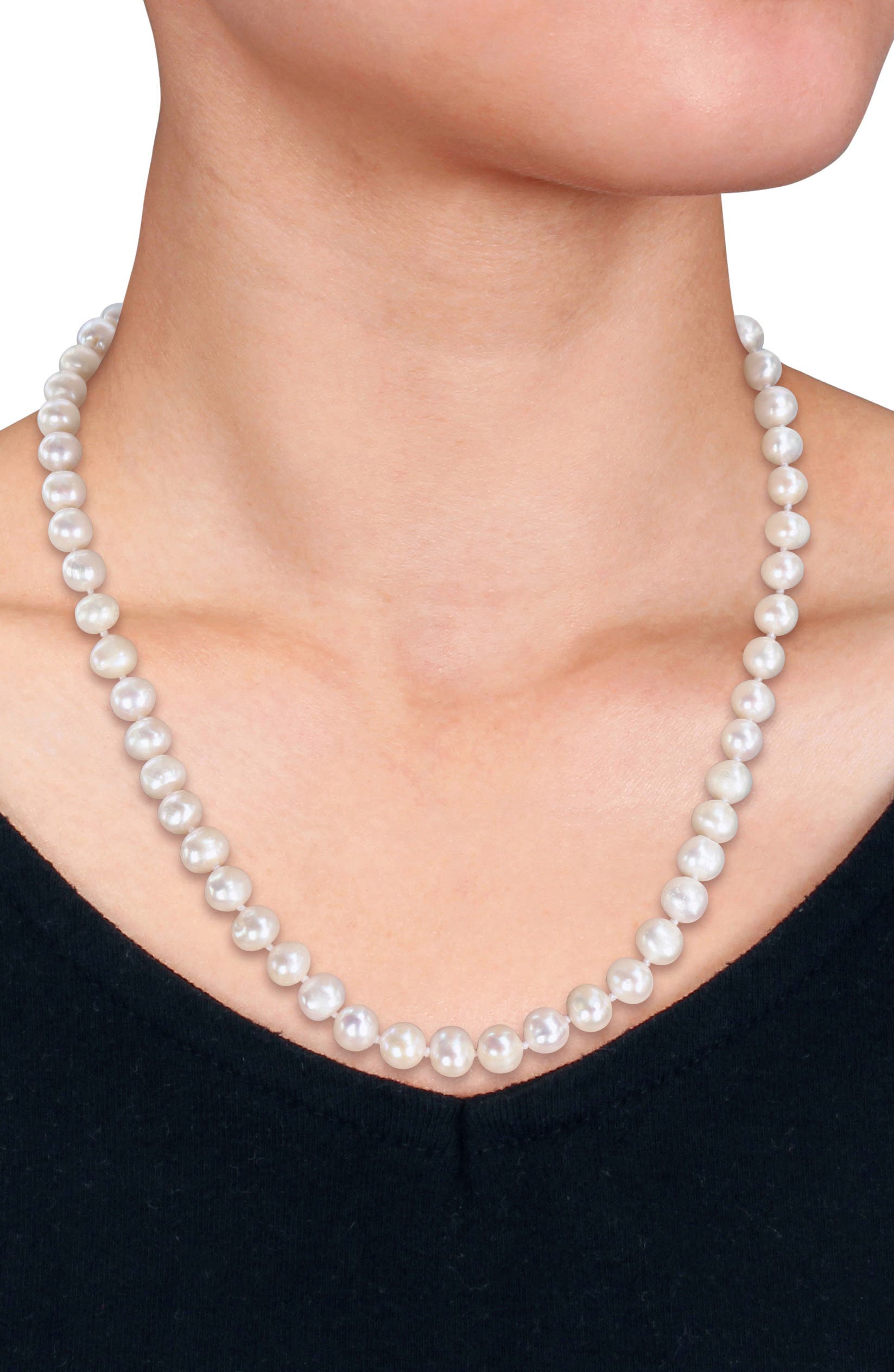 DELMAR 8-9mm Cultured Freshwater Pearl Necklace