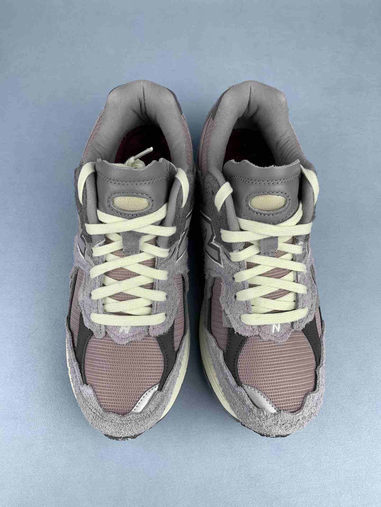 2002R Shoes