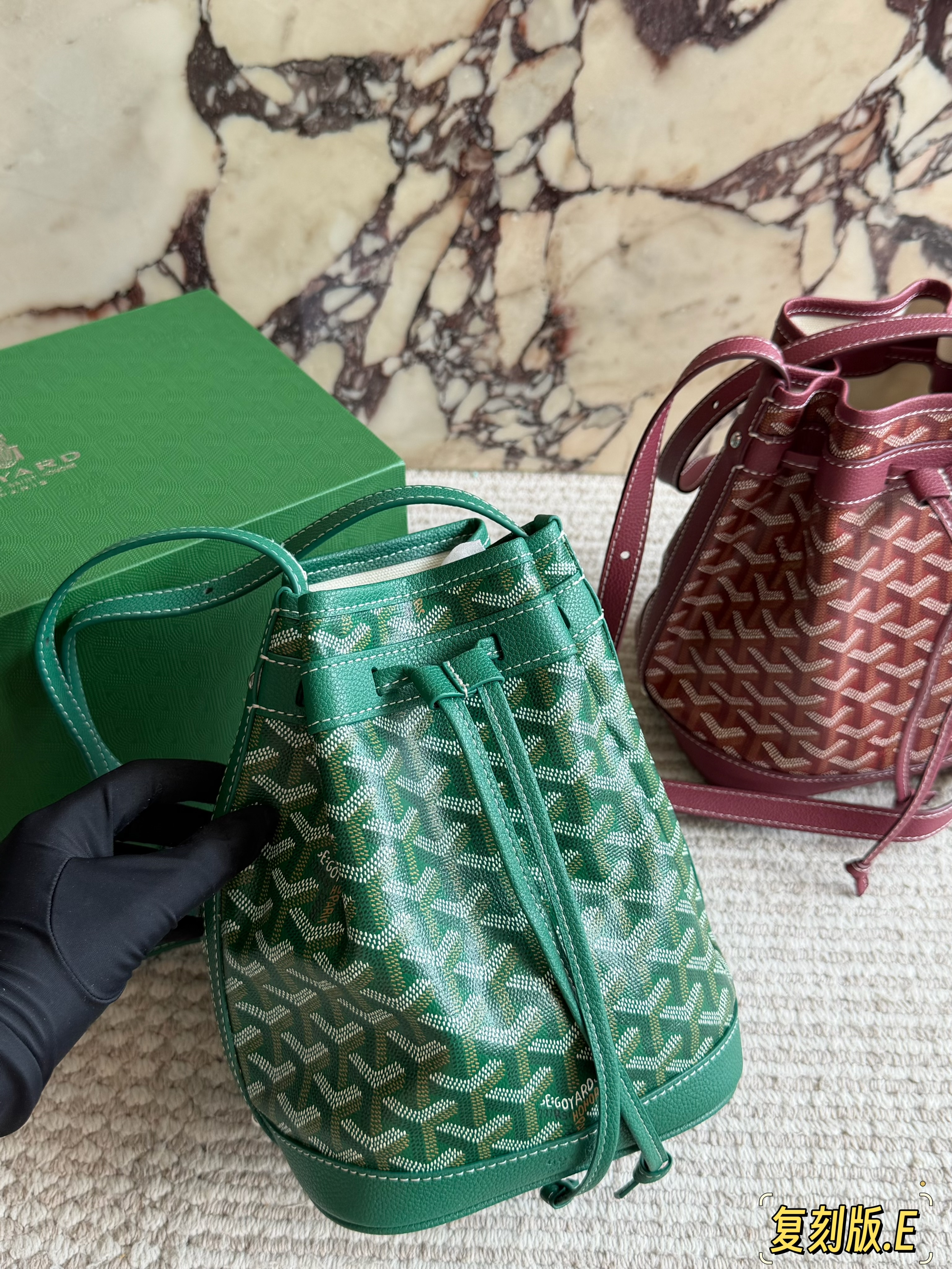 Goyard PETIT FLOT Bucket Bag