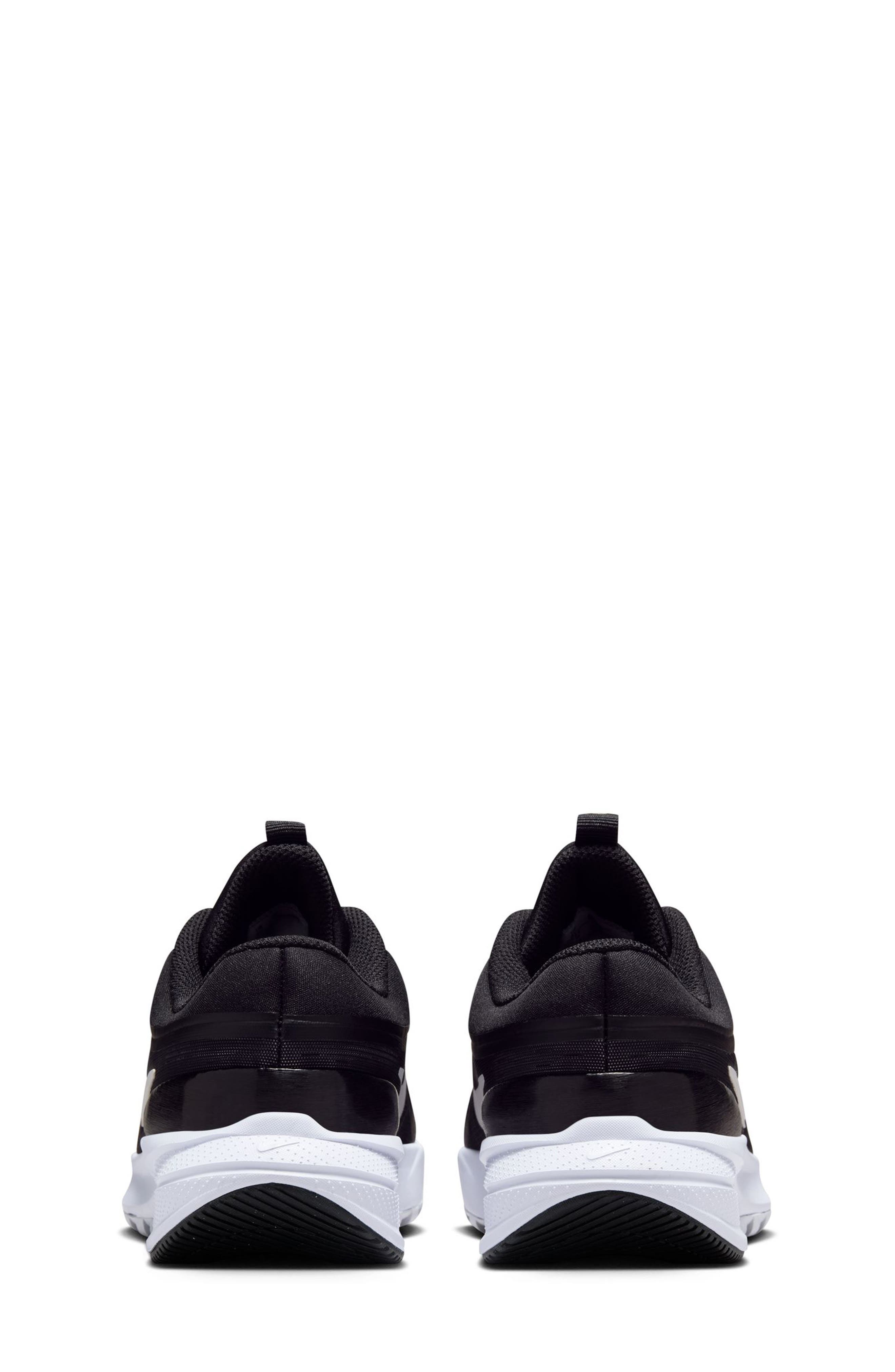 Nike Kids' Star Runner 5 Sneaker
