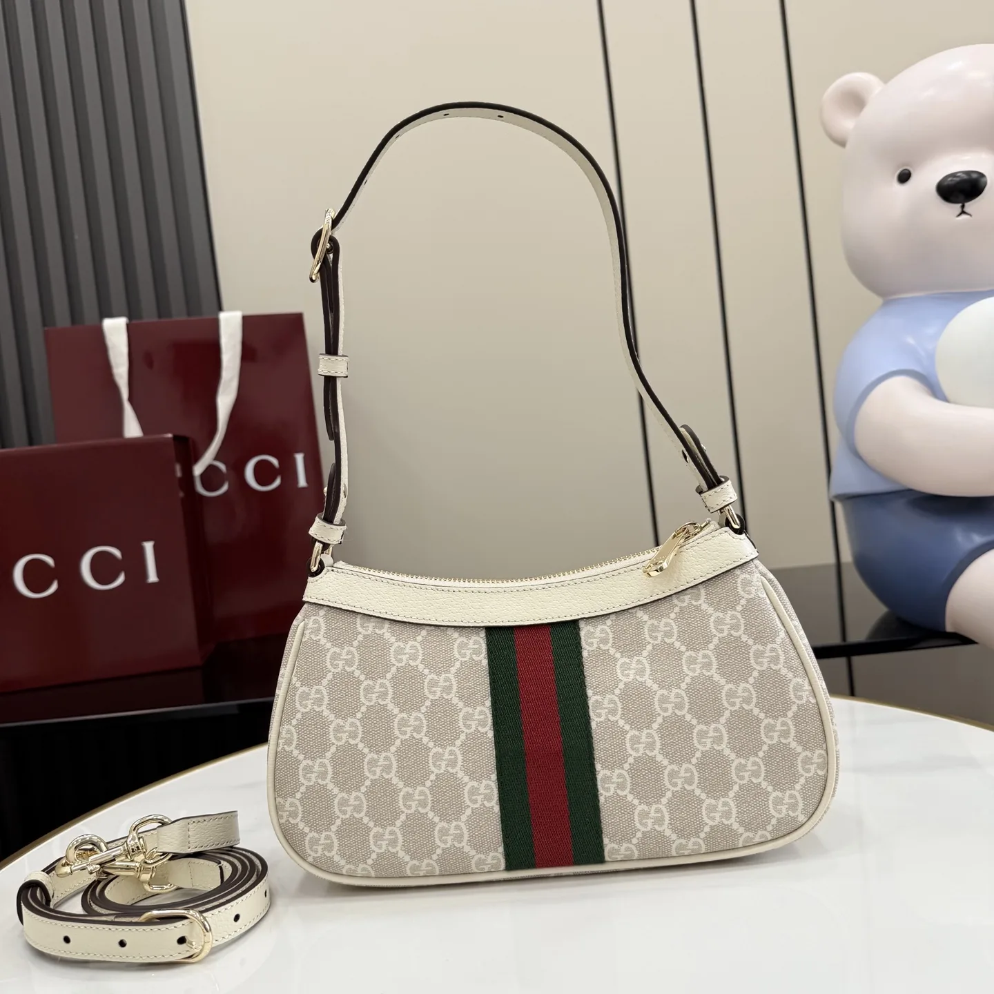 Gucci Ophidia White GG Supreme Canvas Shoulder Bag product photo from LabelPicks