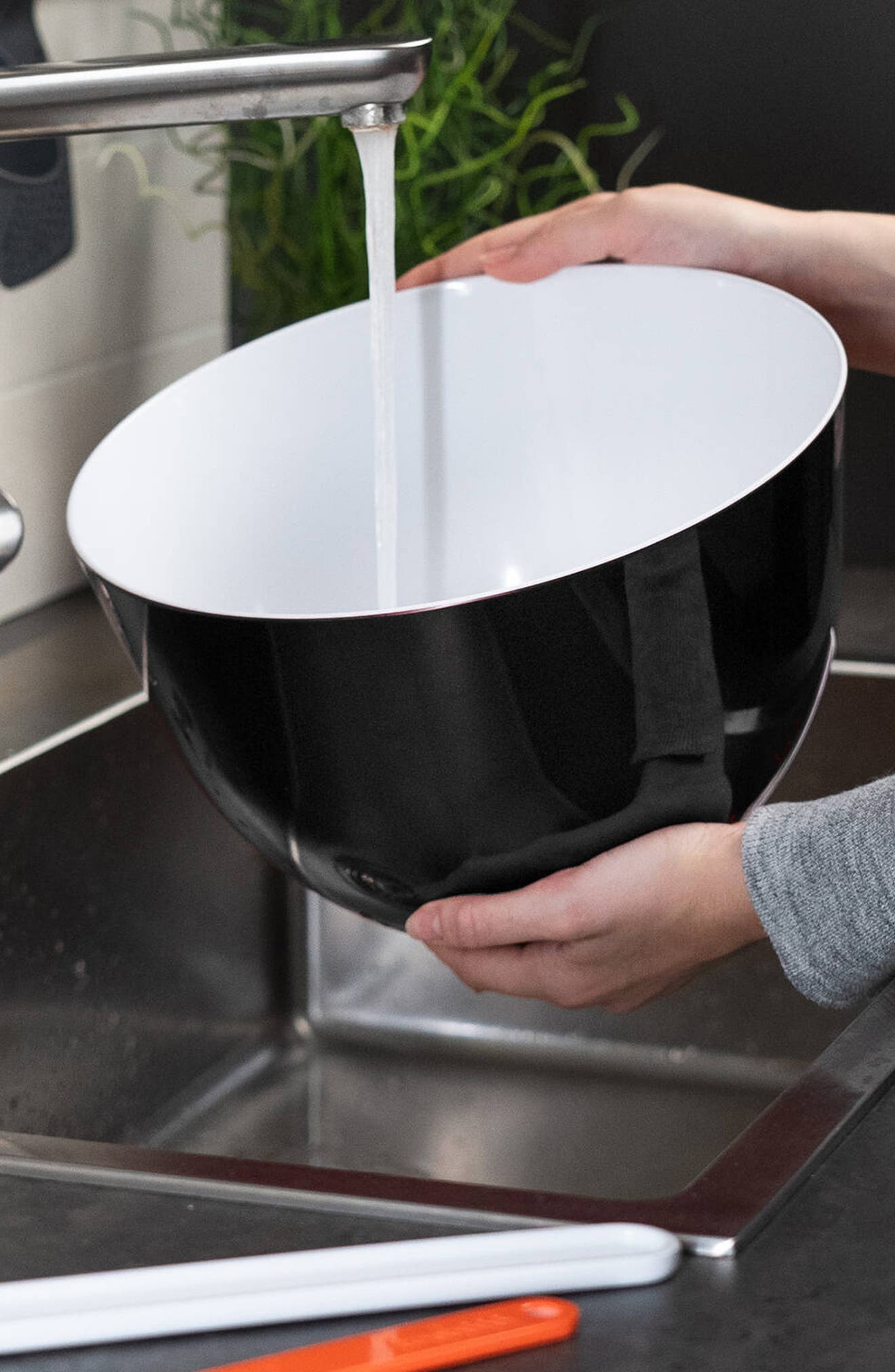 TREBONN Melamine Pile Bowl