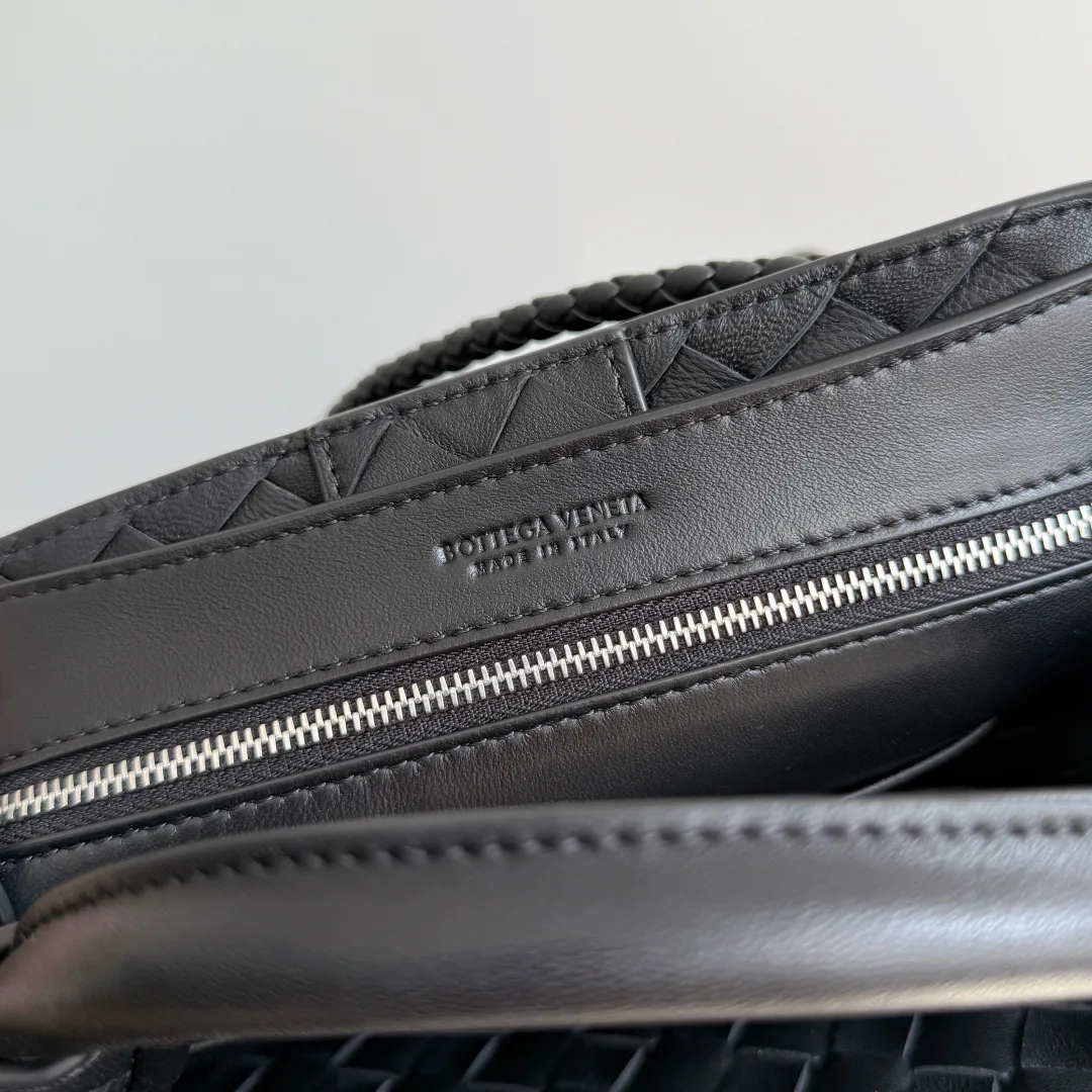 Bottega Veneta Black Andiamo Intrecciato Woven Leather Top Handle Bag product photo from LabelPicks