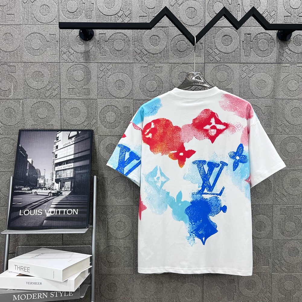 Fashion Graffiti Print Round Neck T-Shirt