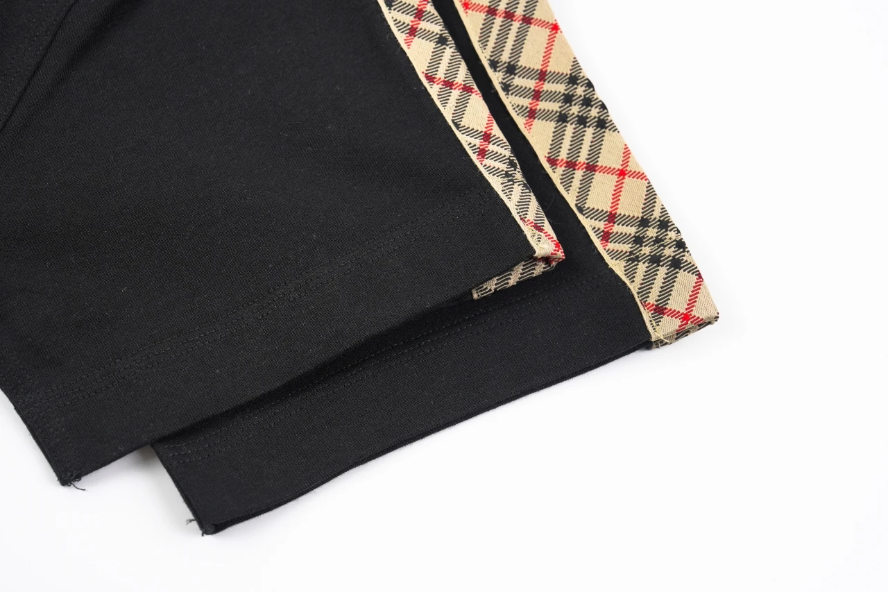 Burberry Black Check Shoulder Equestrian Knight Cotton T-Shirt product photo from LabelPicks